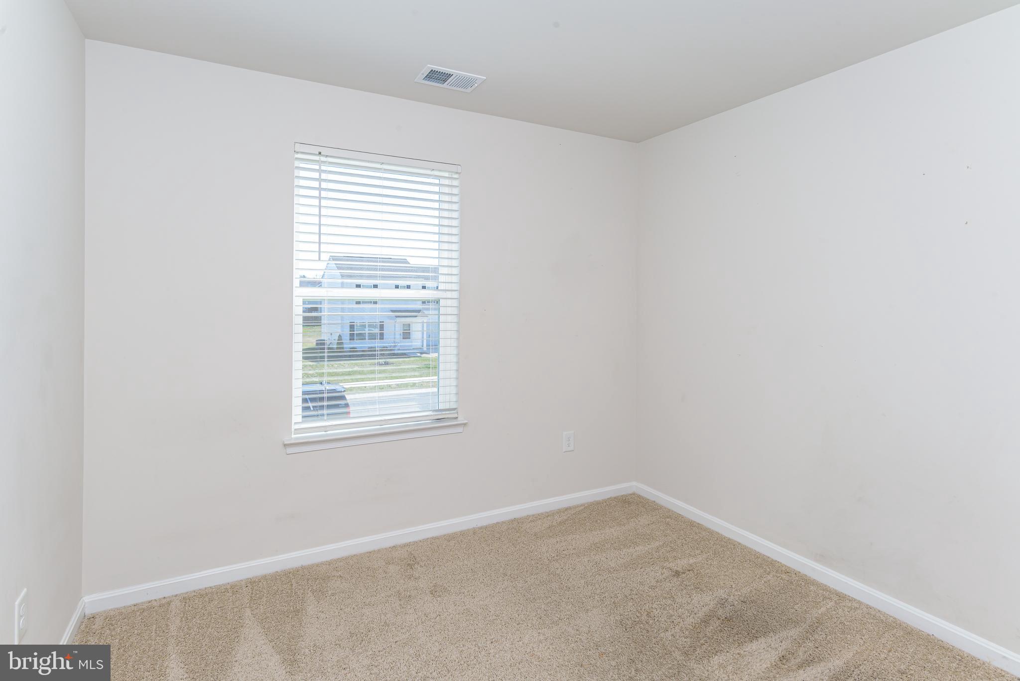 SOUTHERN FLDS - Residential