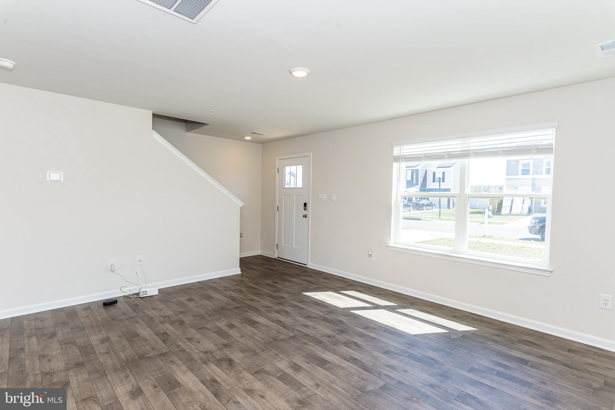 SOUTHERN FLDS - Residential