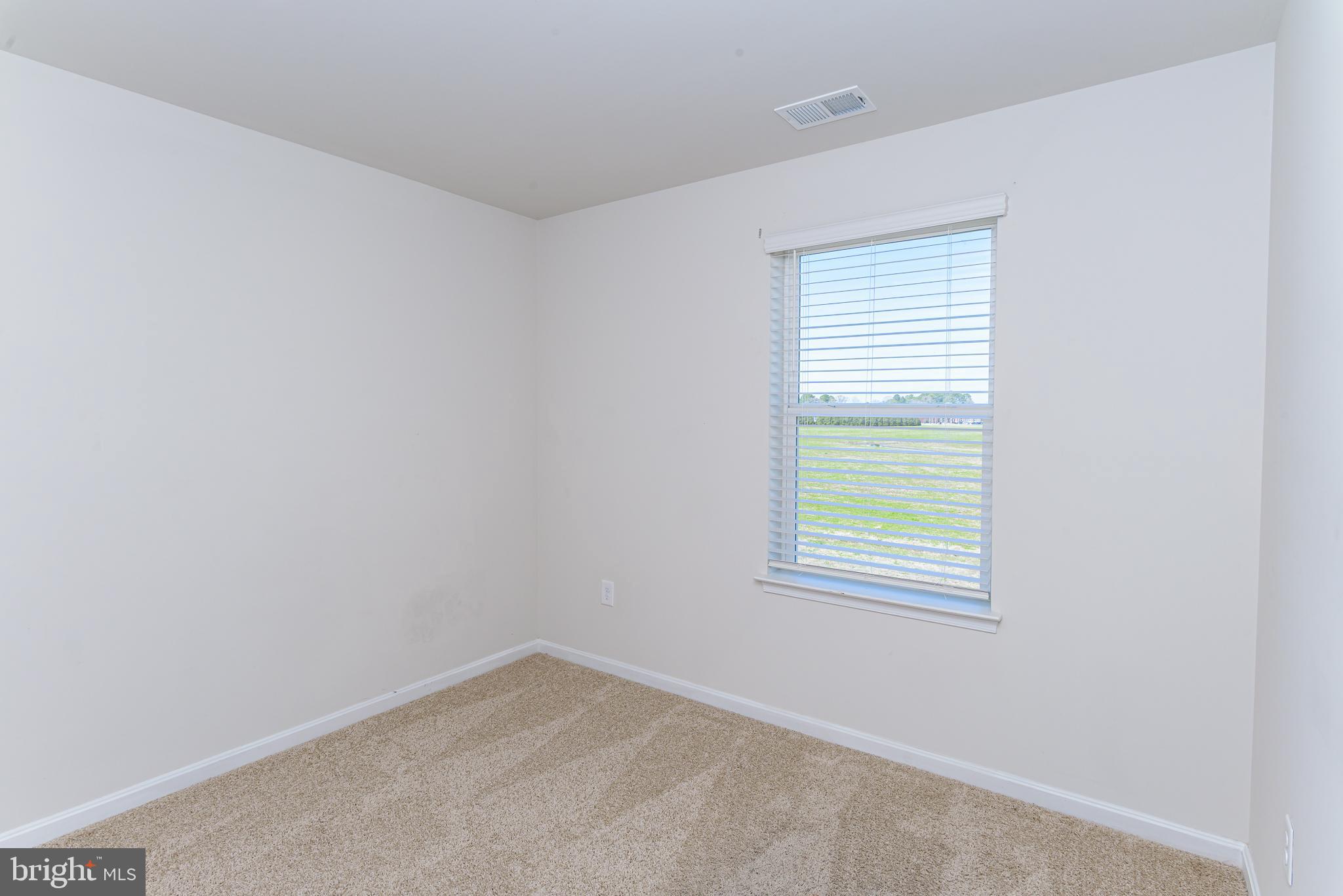 SOUTHERN FLDS - Residential