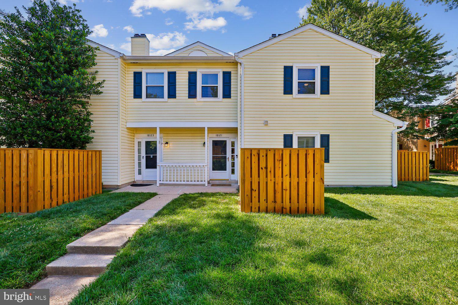 18121 ROLLING MEADOW WAY 216