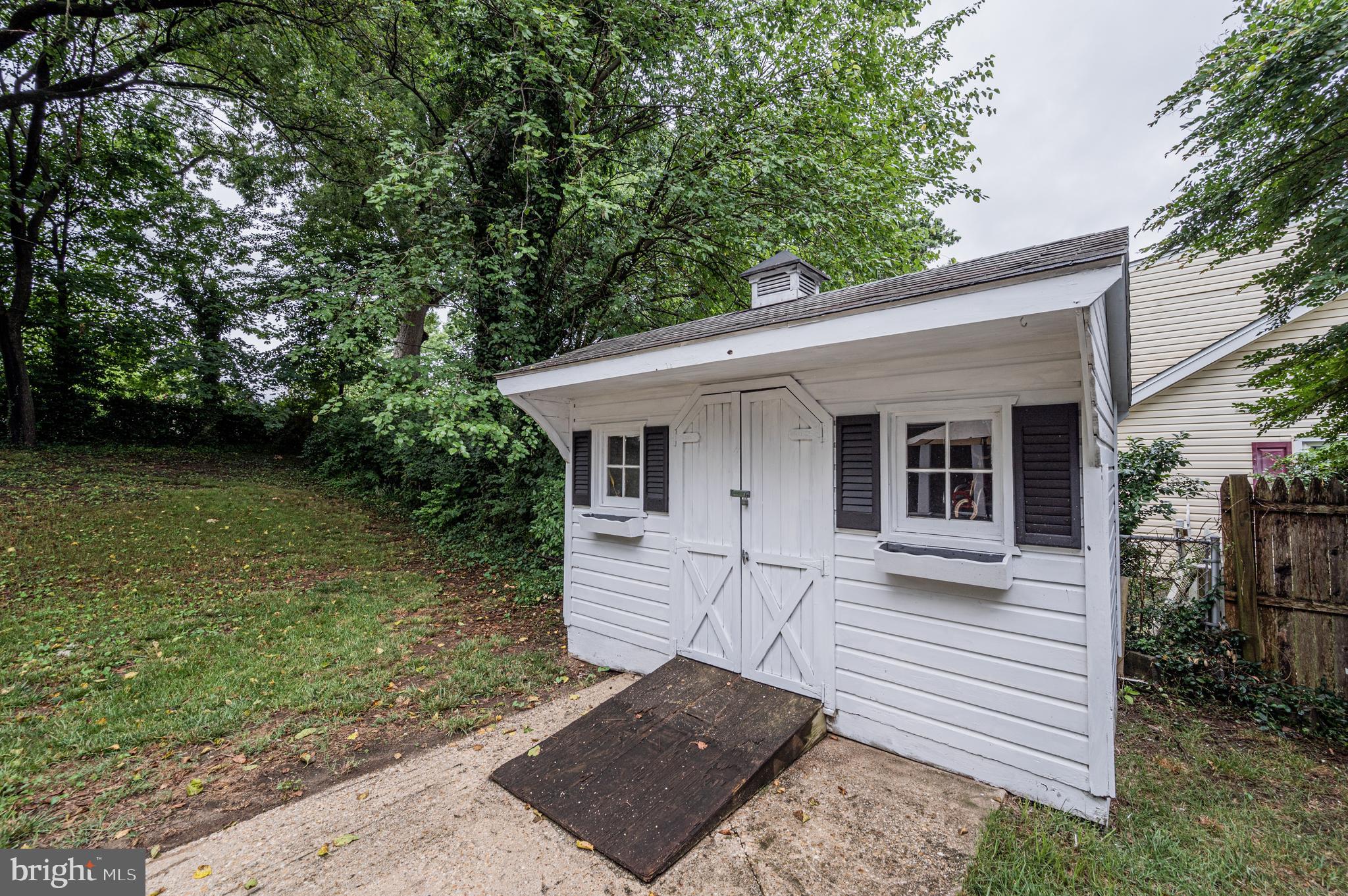 SOMERSET AT BELAIR - Residential