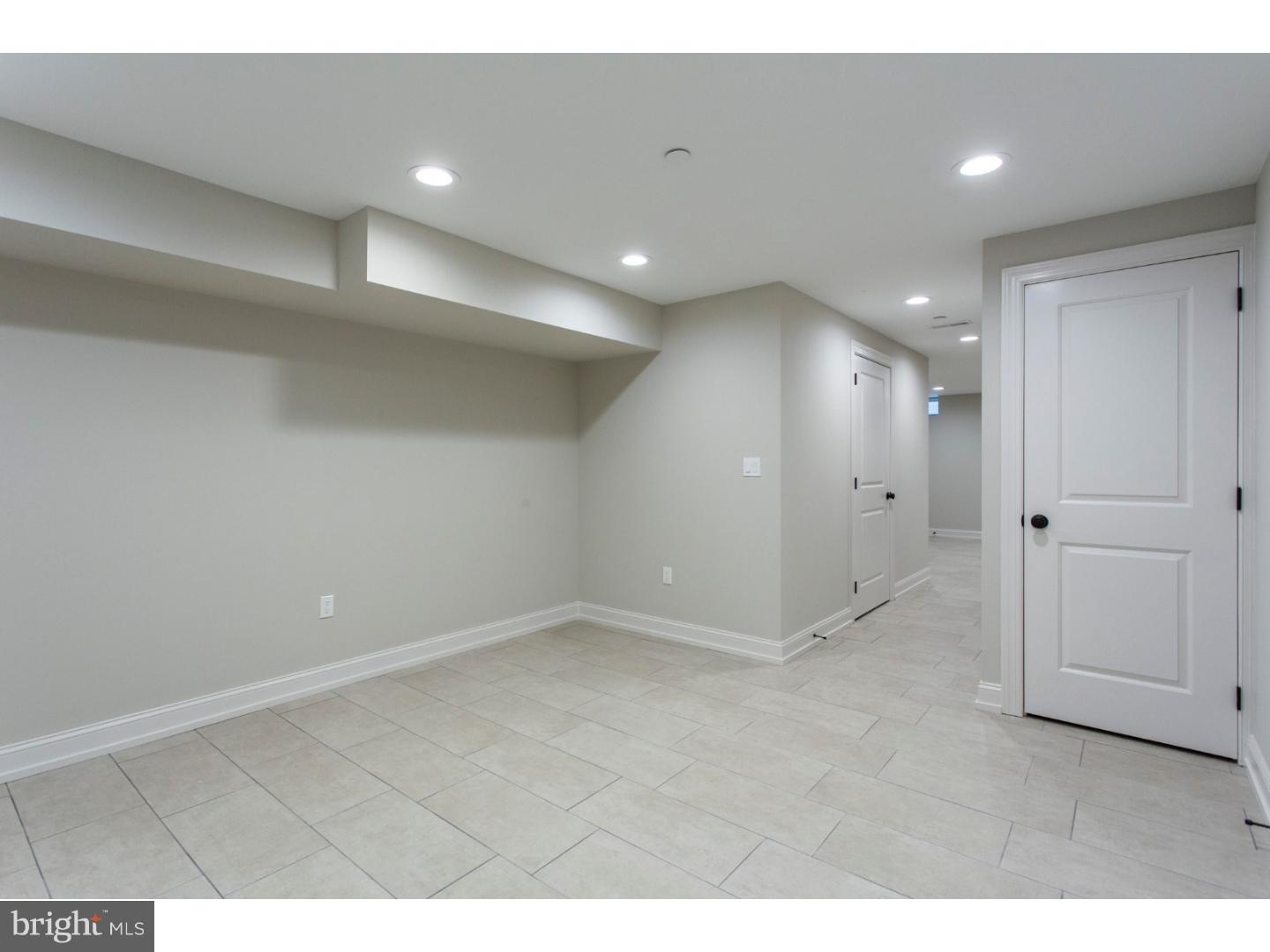 POINT BREEZE - Residential Lease