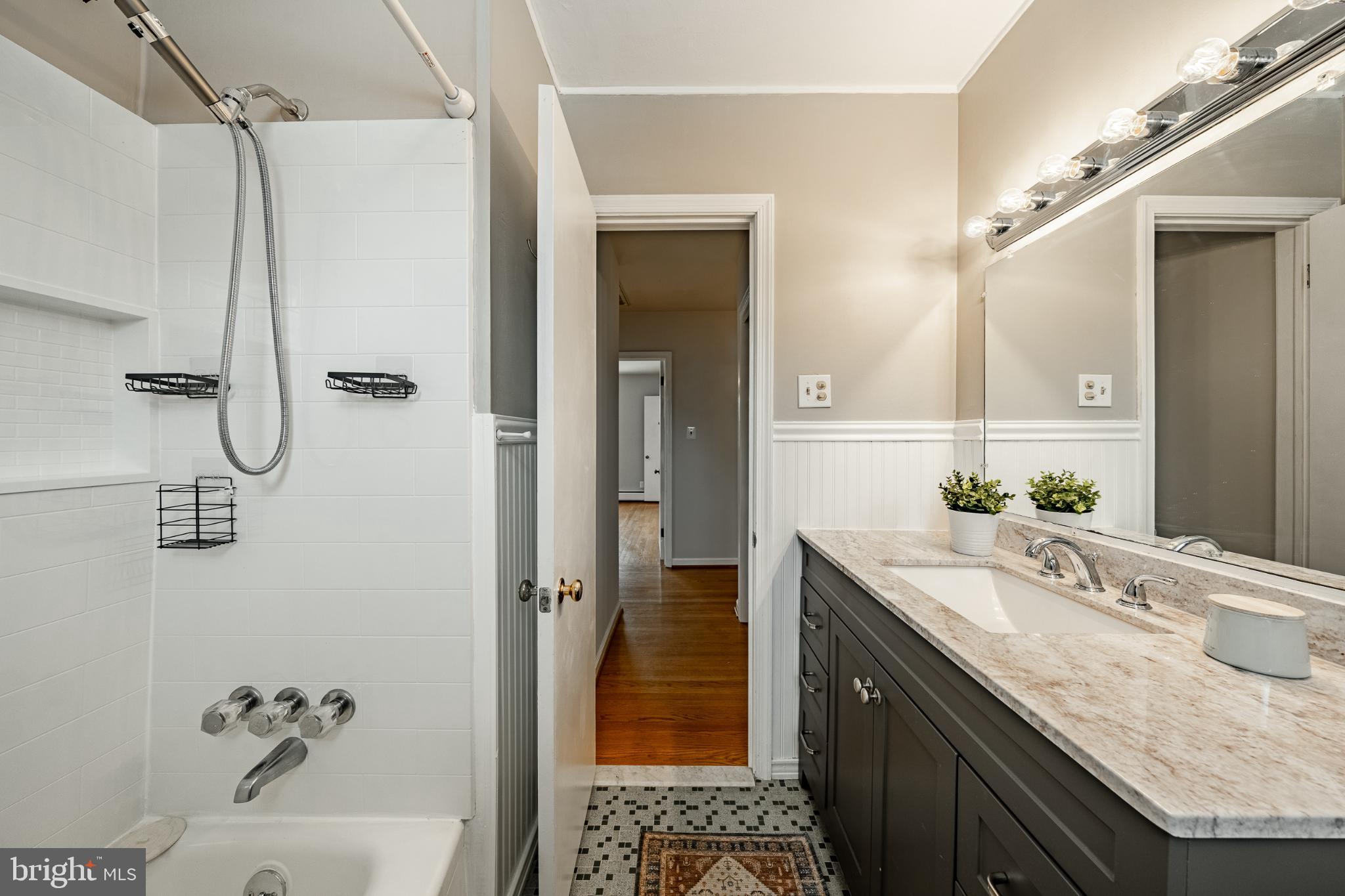 ANVIL HILLS - Residential