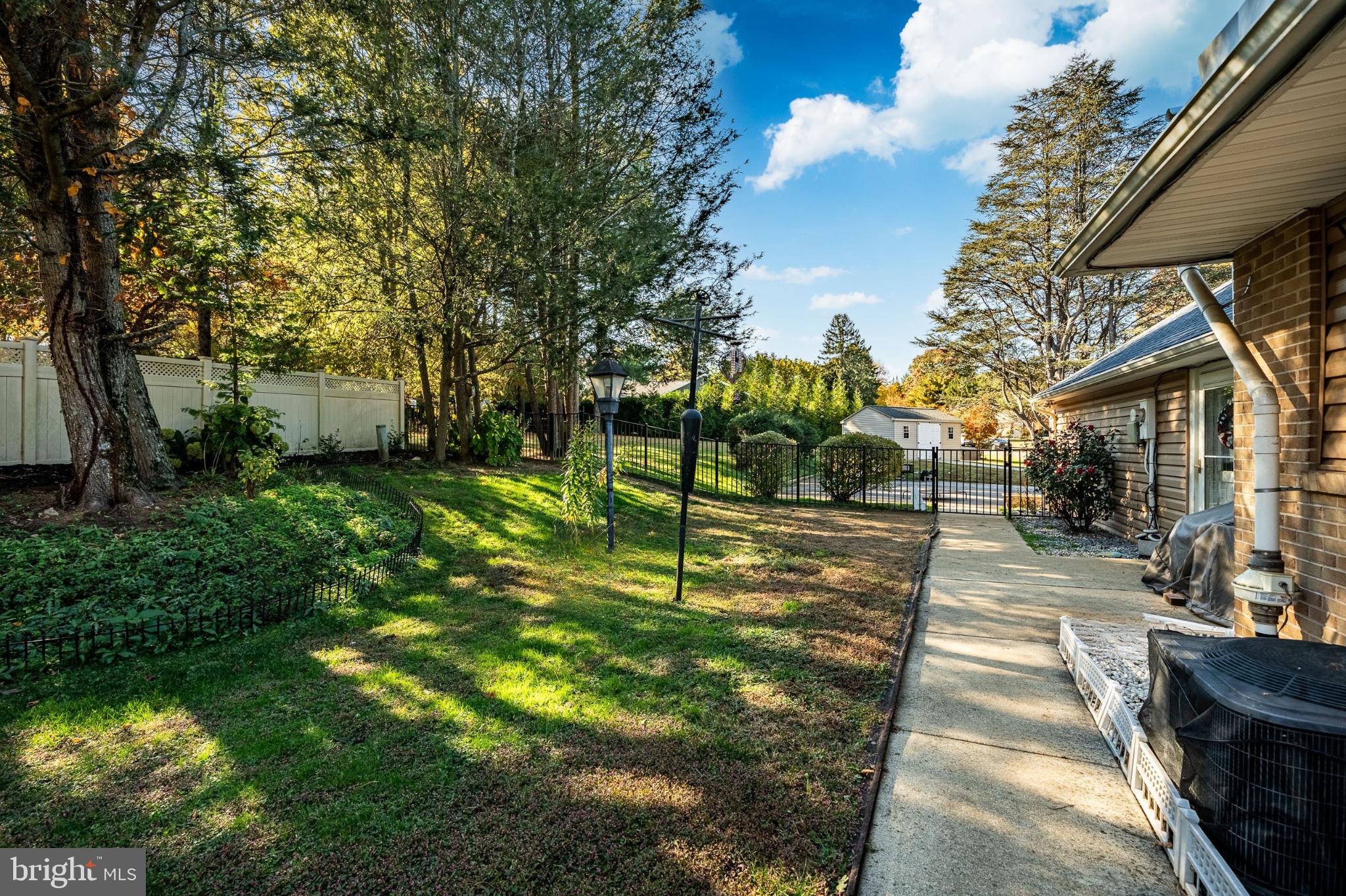 ANVIL HILLS - Residential