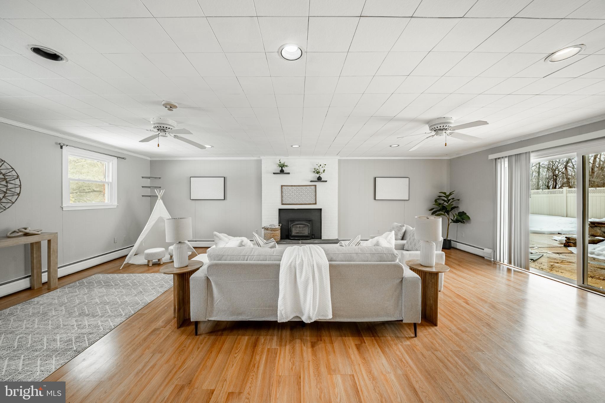 ANVIL HILLS - Residential