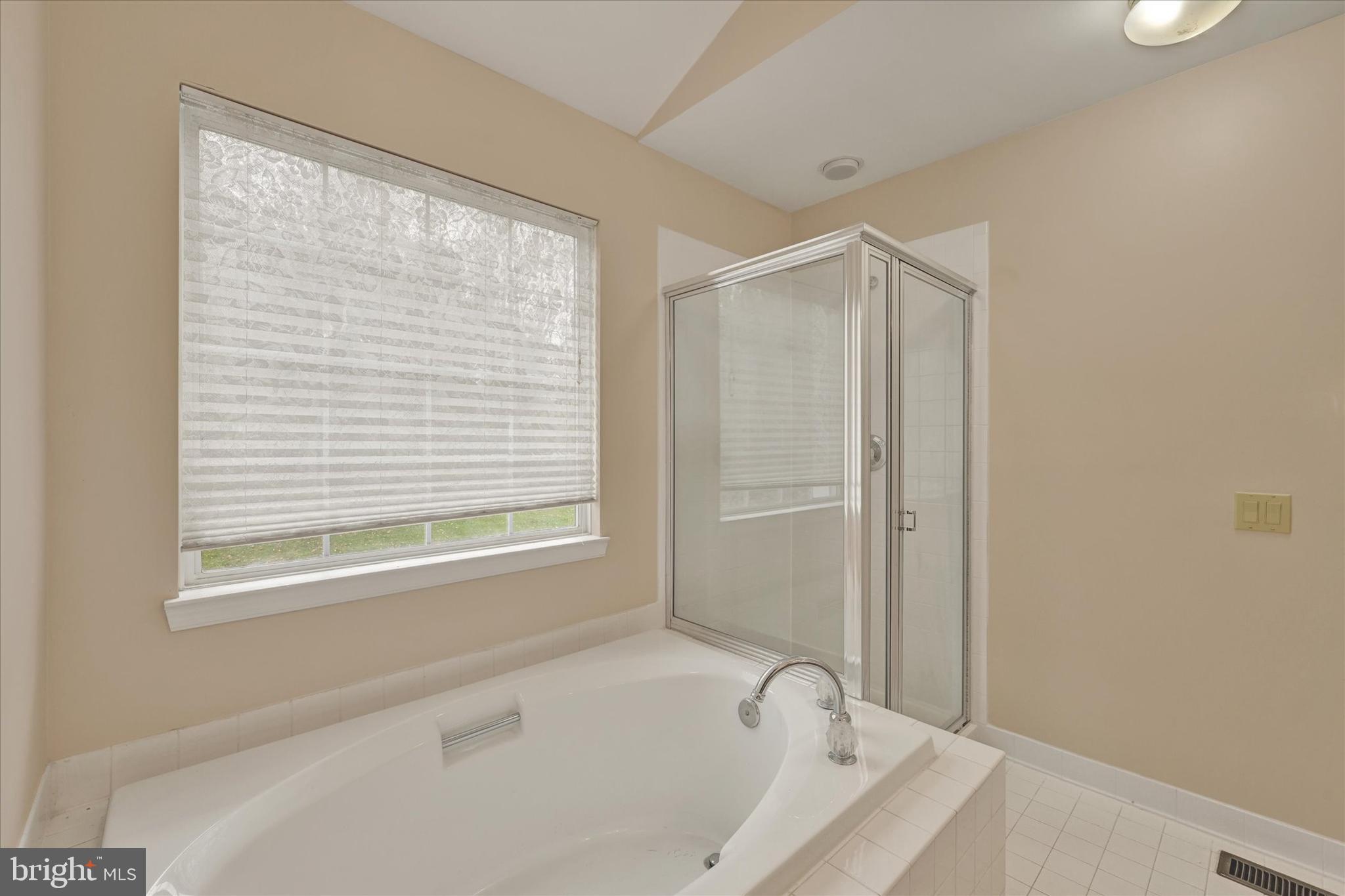 MAYS CHAPEL - Residential