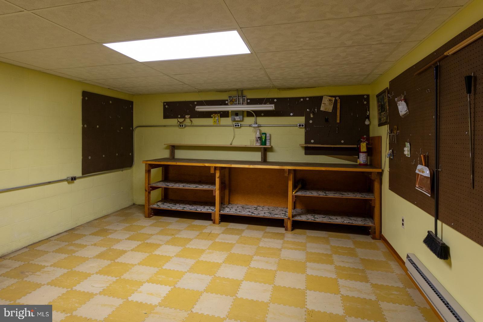 PIKEVIEW ACRES - Residential