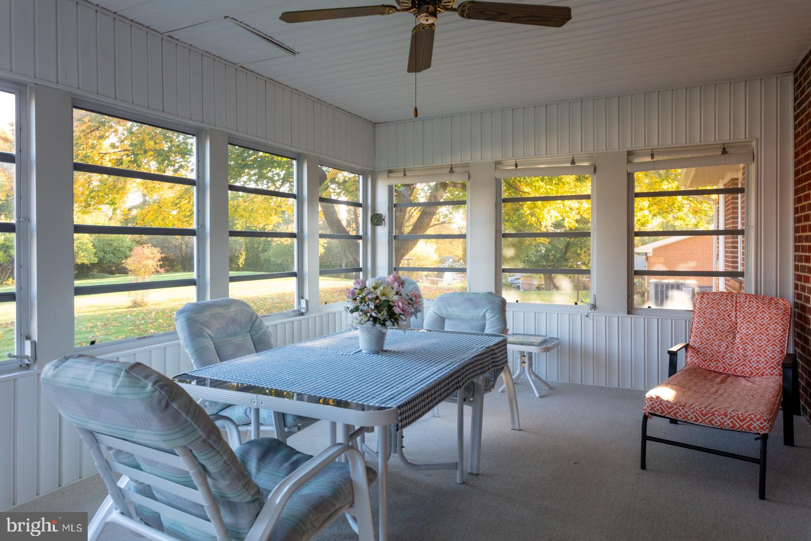 PIKEVIEW ACRES - Residential