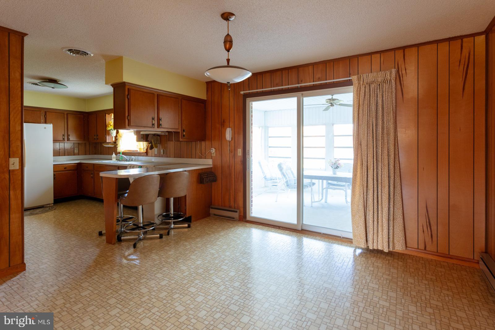 PIKEVIEW ACRES - Residential