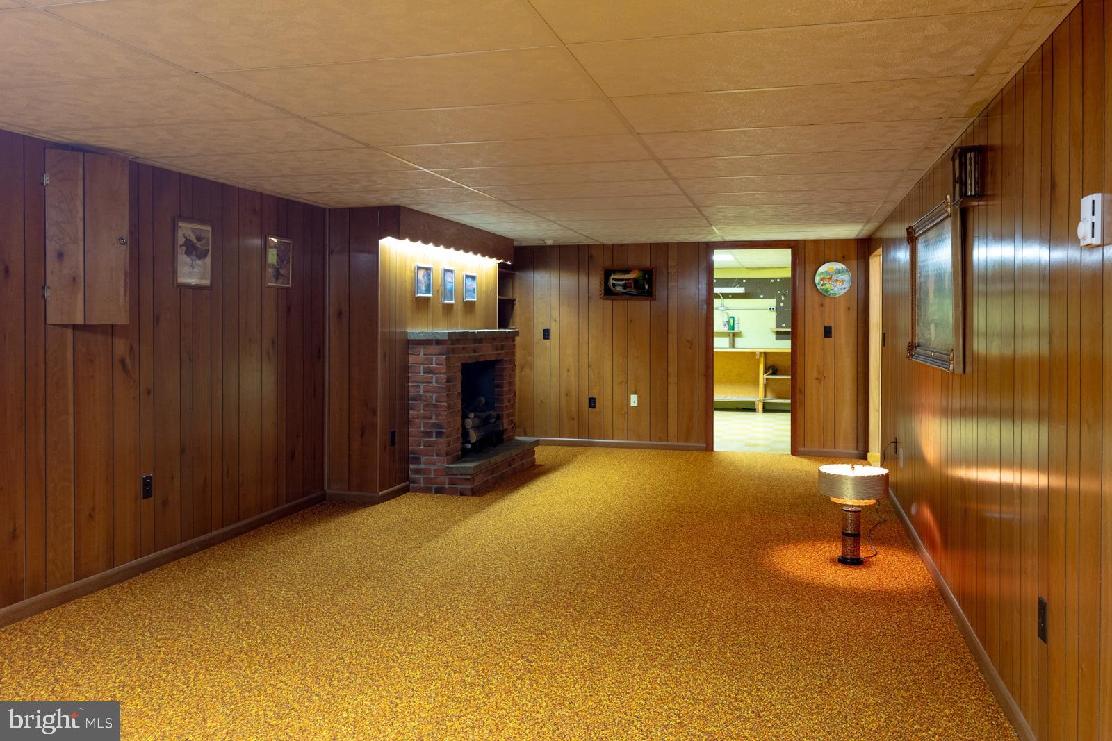 PIKEVIEW ACRES - Residential