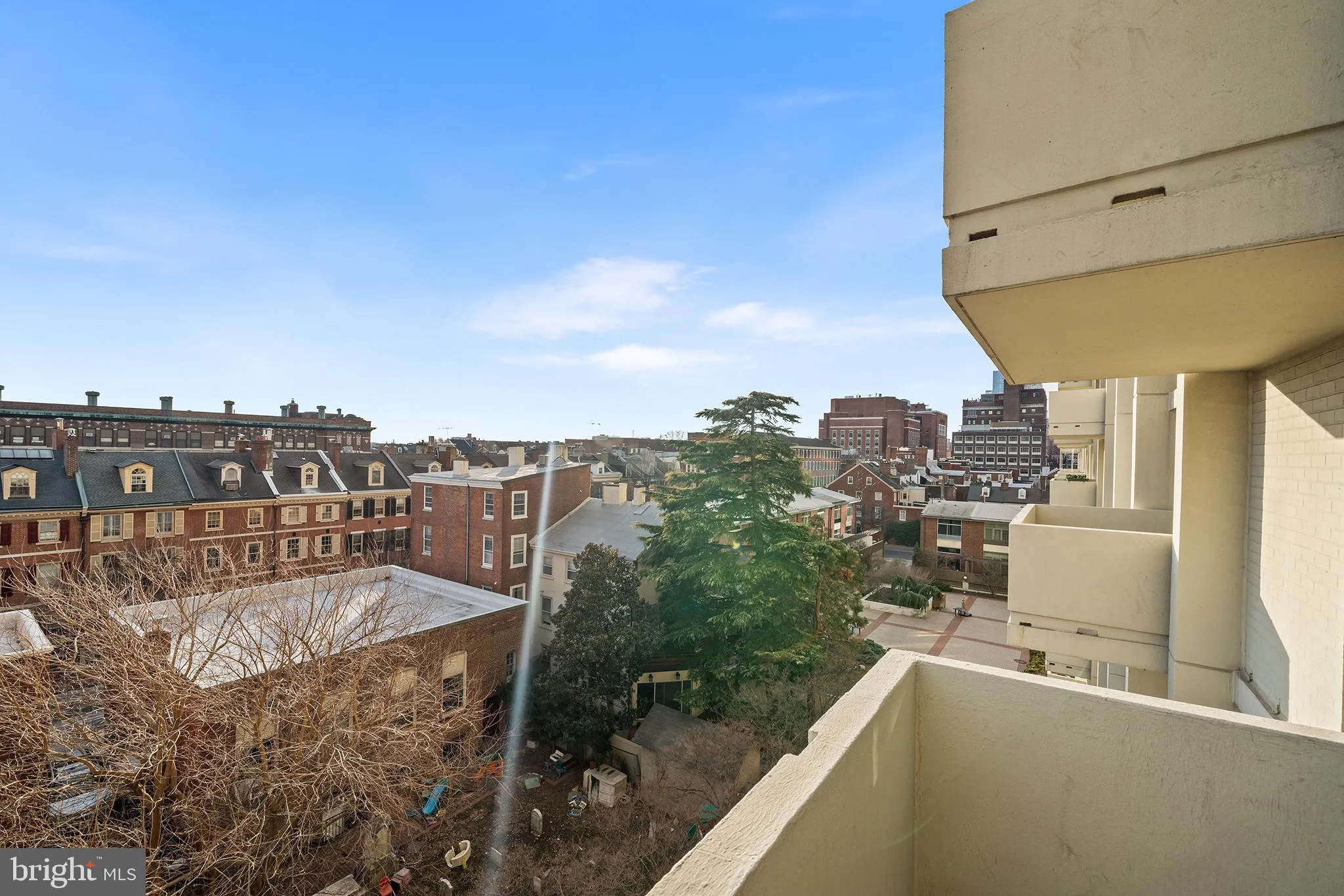 Philadelphia, Pennsylvania 19106, United States, 3 Bedrooms Bedrooms, ,3 BathroomsBathrooms,Residential,Active,5462