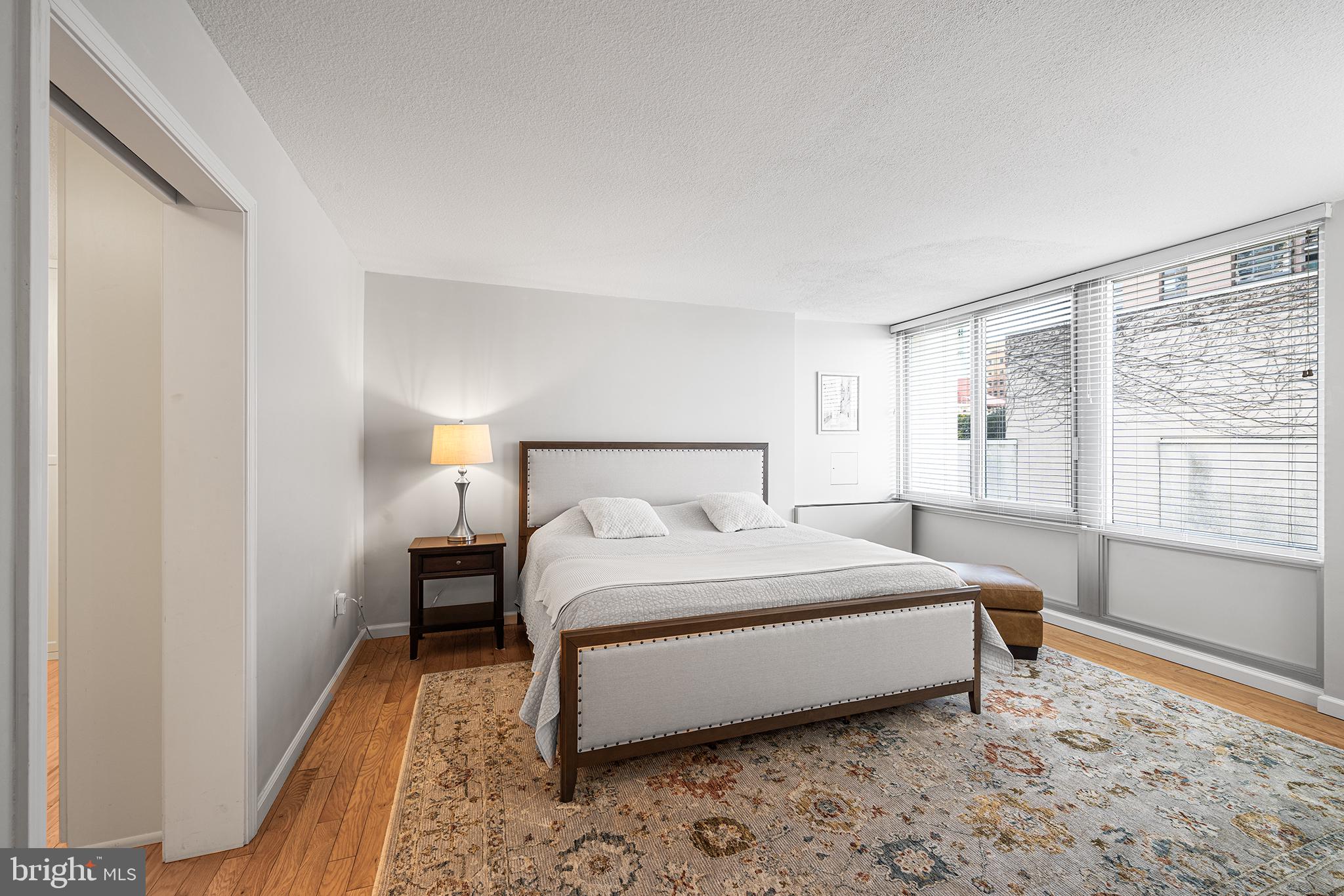 SOCIETY HILL - Residential Lease