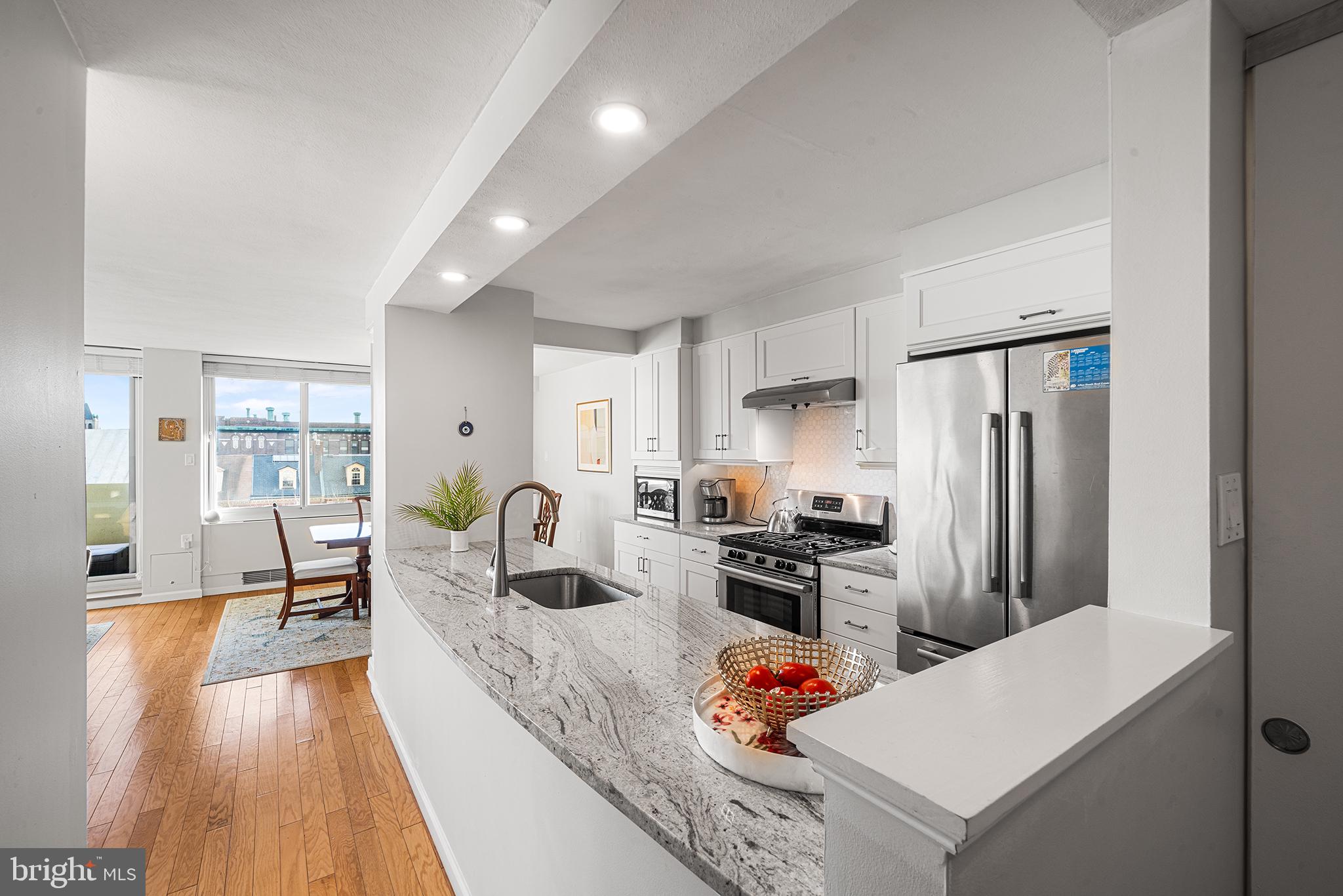 SOCIETY HILL - Residential Lease