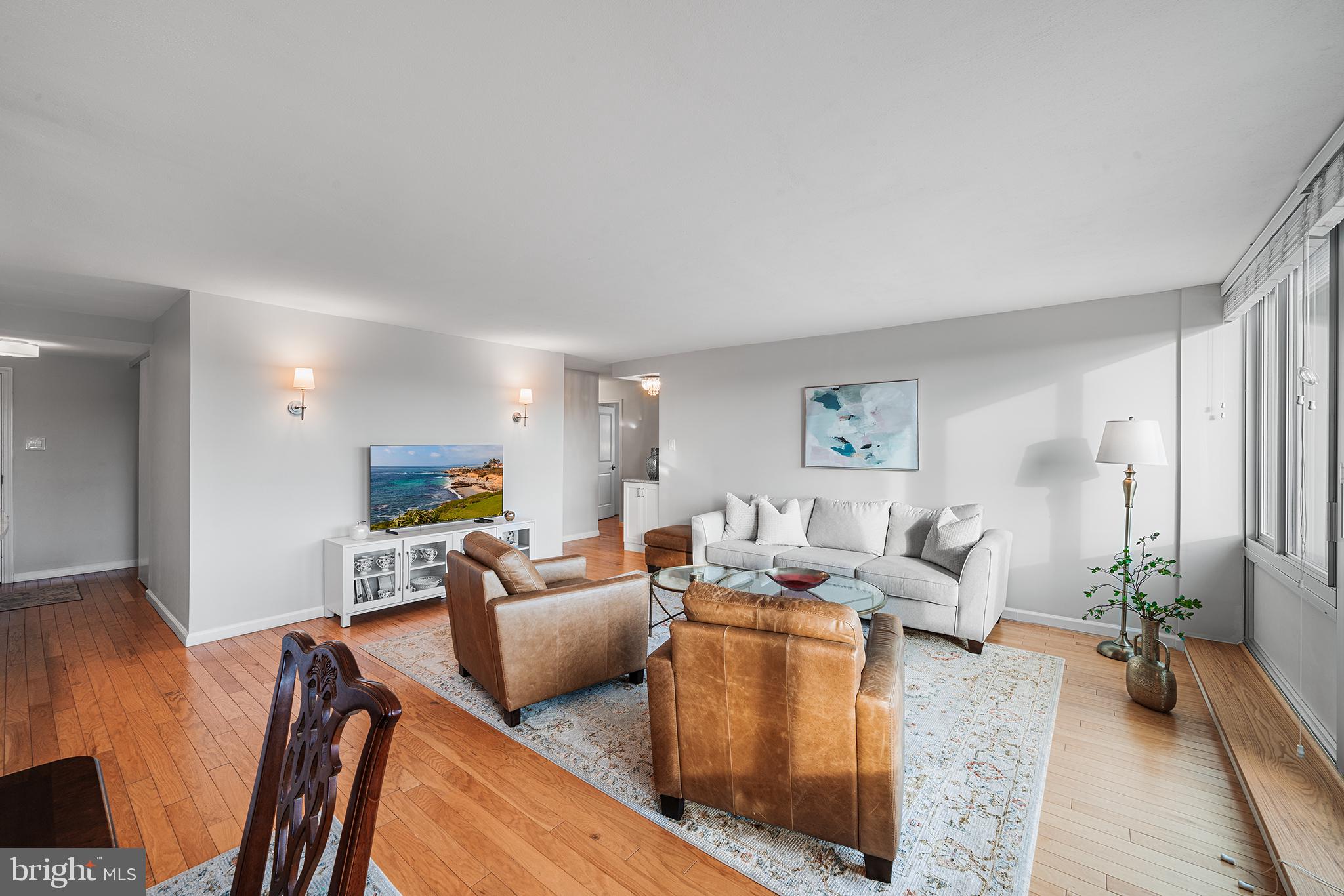 SOCIETY HILL - Residential Lease