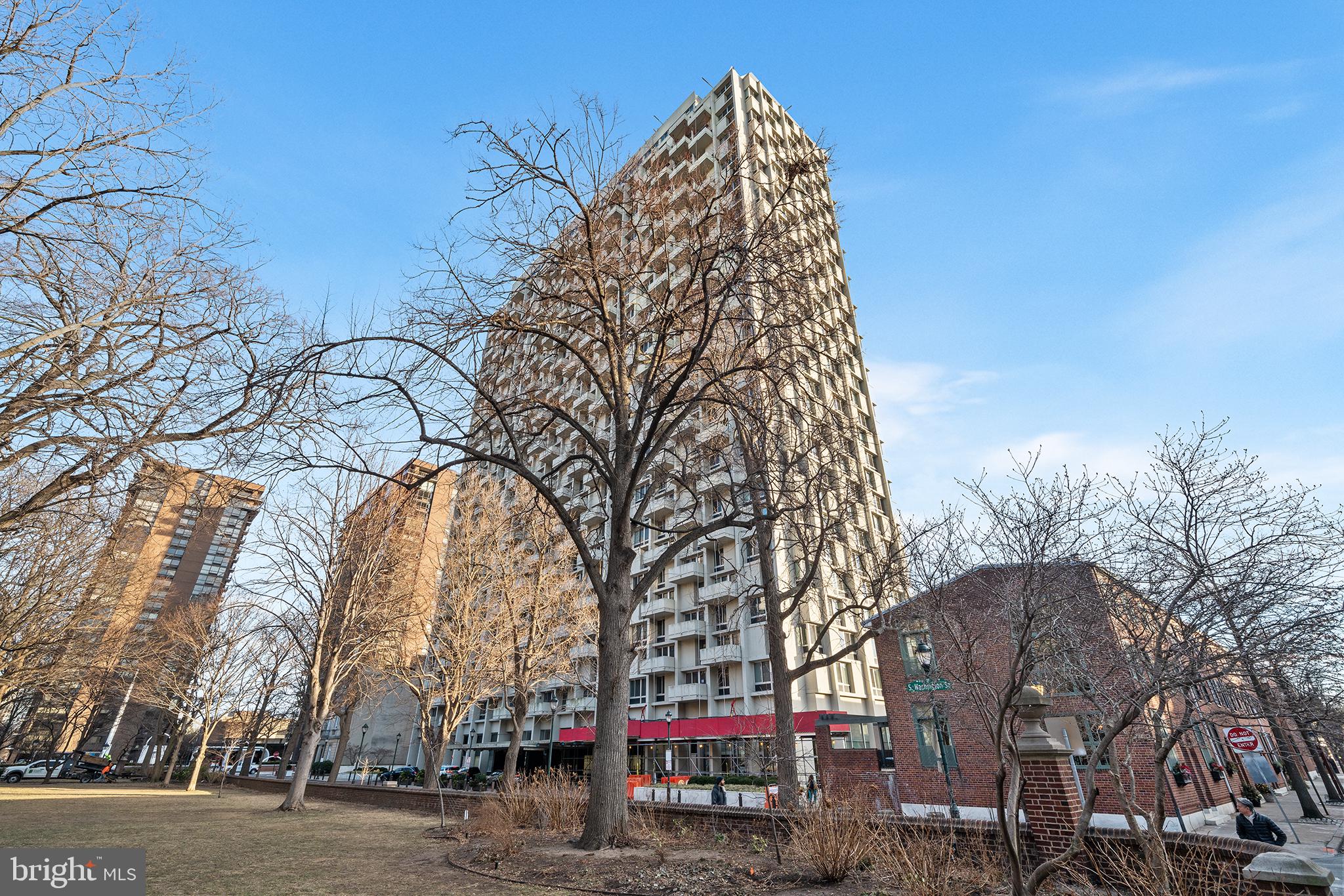 SOCIETY HILL - Residential Lease