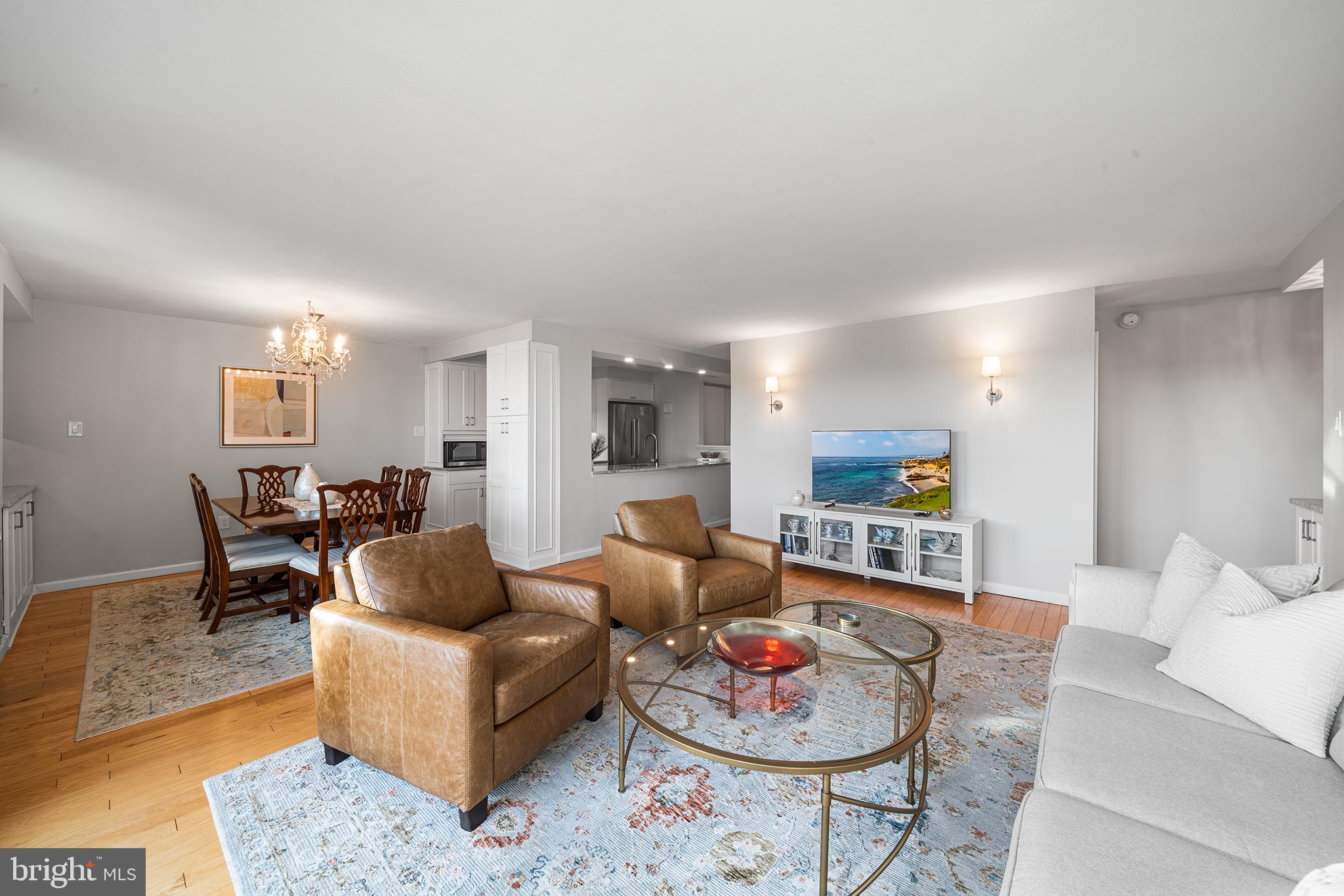 SOCIETY HILL - Residential Lease