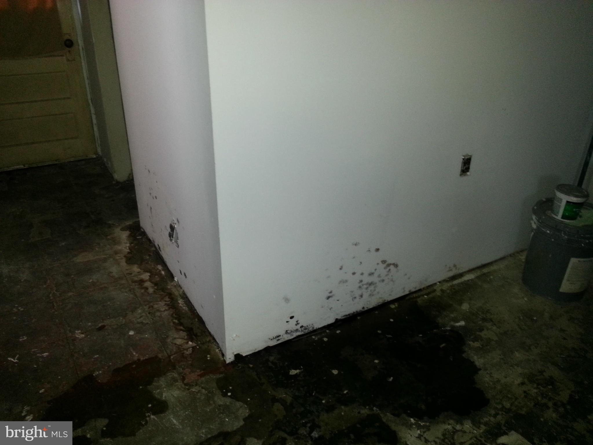 PHILADELPHIA HEIGHTS - Residential