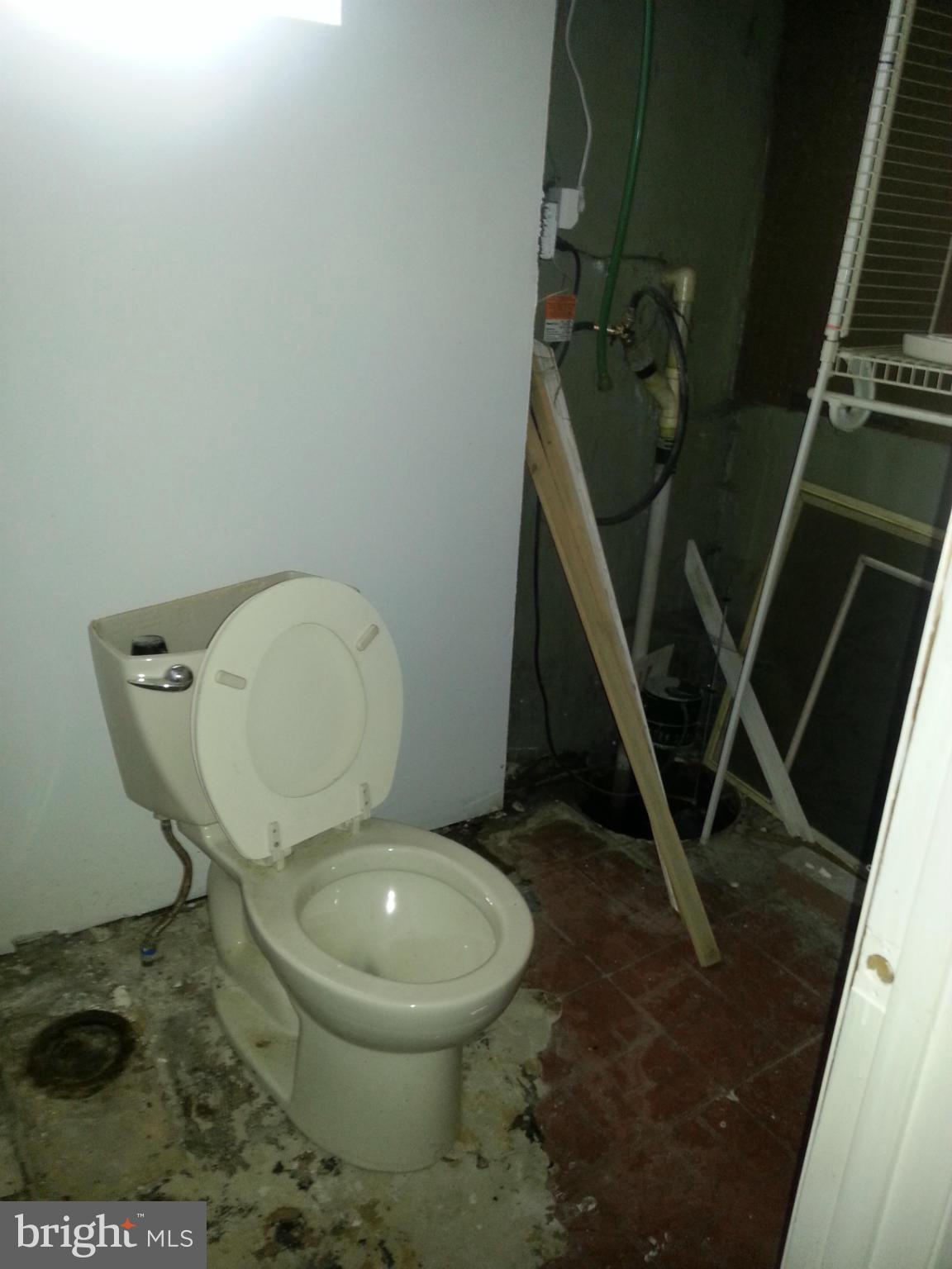 PHILADELPHIA HEIGHTS - Residential