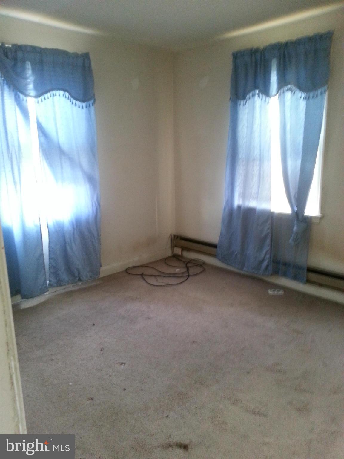 PHILADELPHIA HEIGHTS - Residential