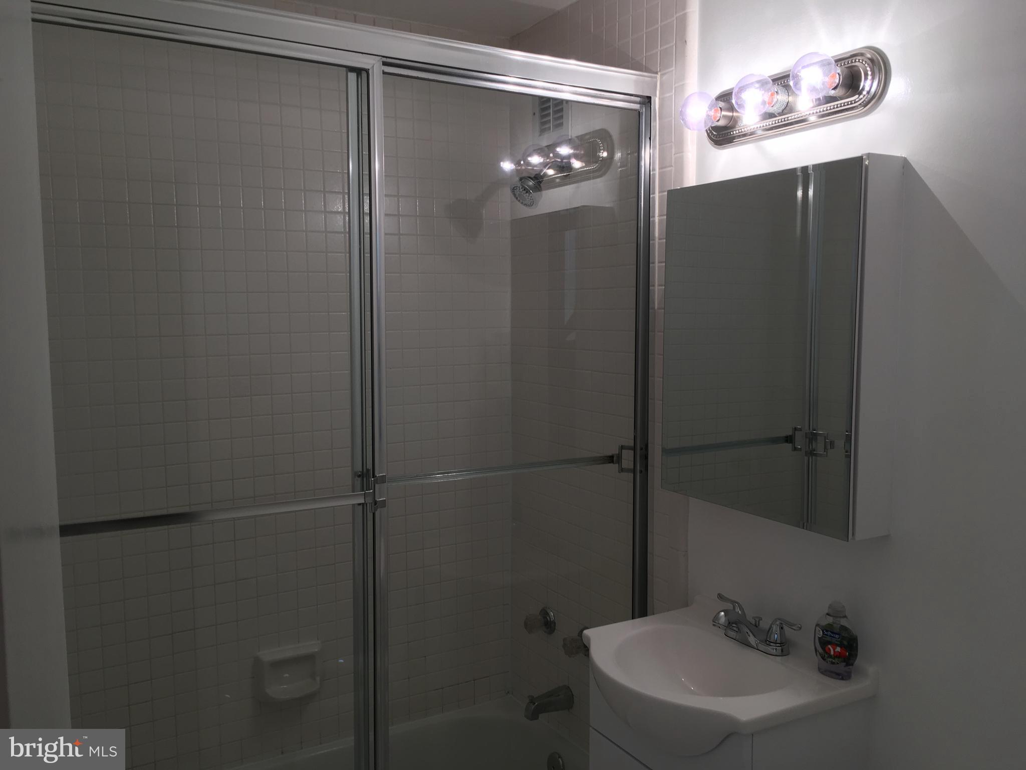 RIVER PLACE - Residential