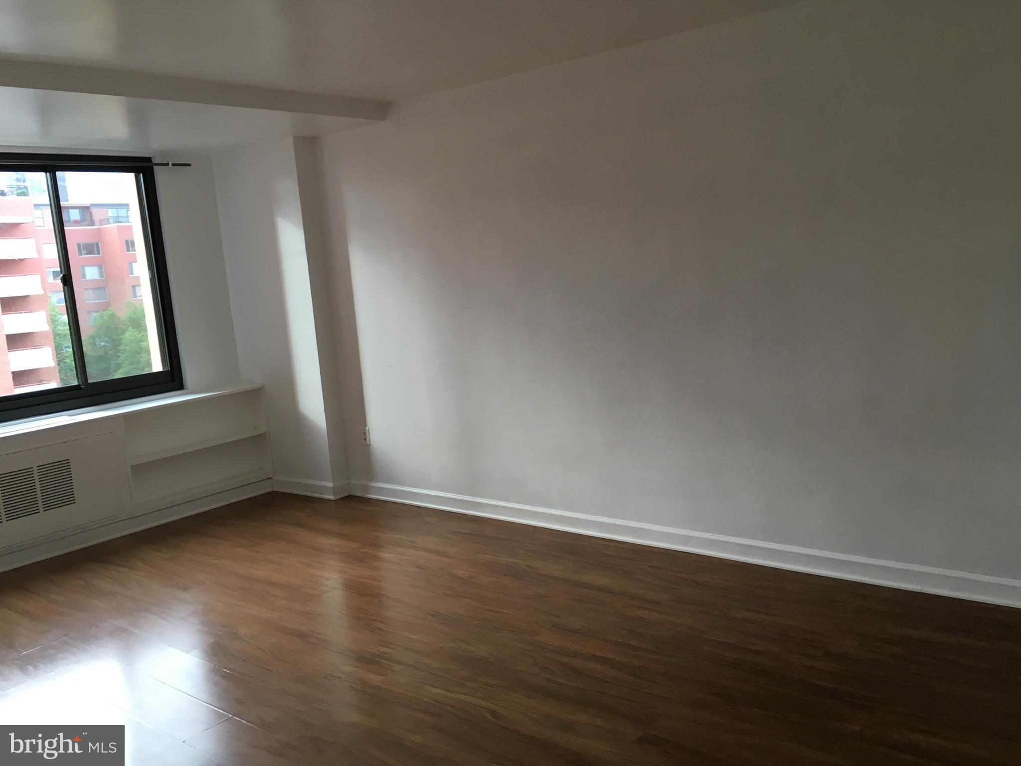 RIVER PLACE - Residential