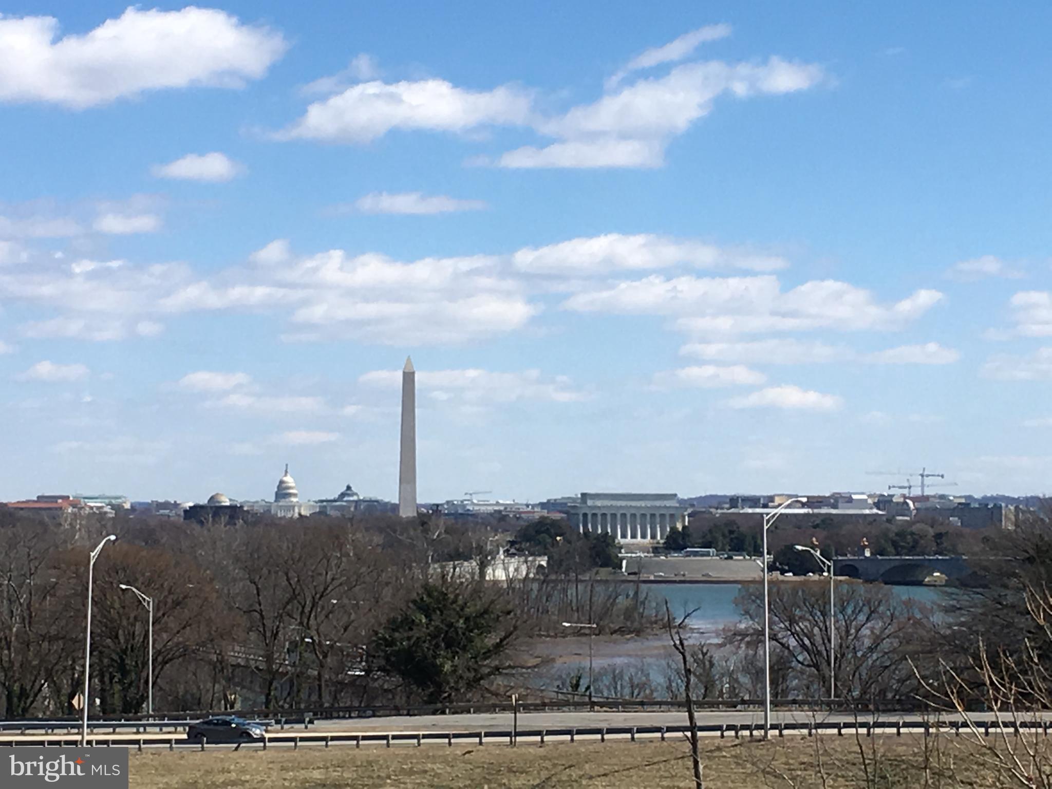 RIVER PLACE - Residential