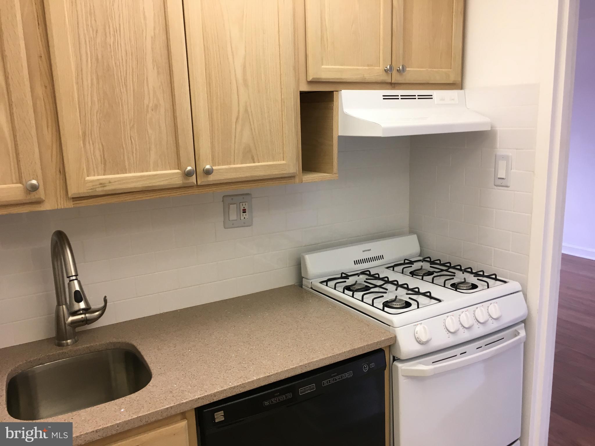 RIVER PLACE - Residential