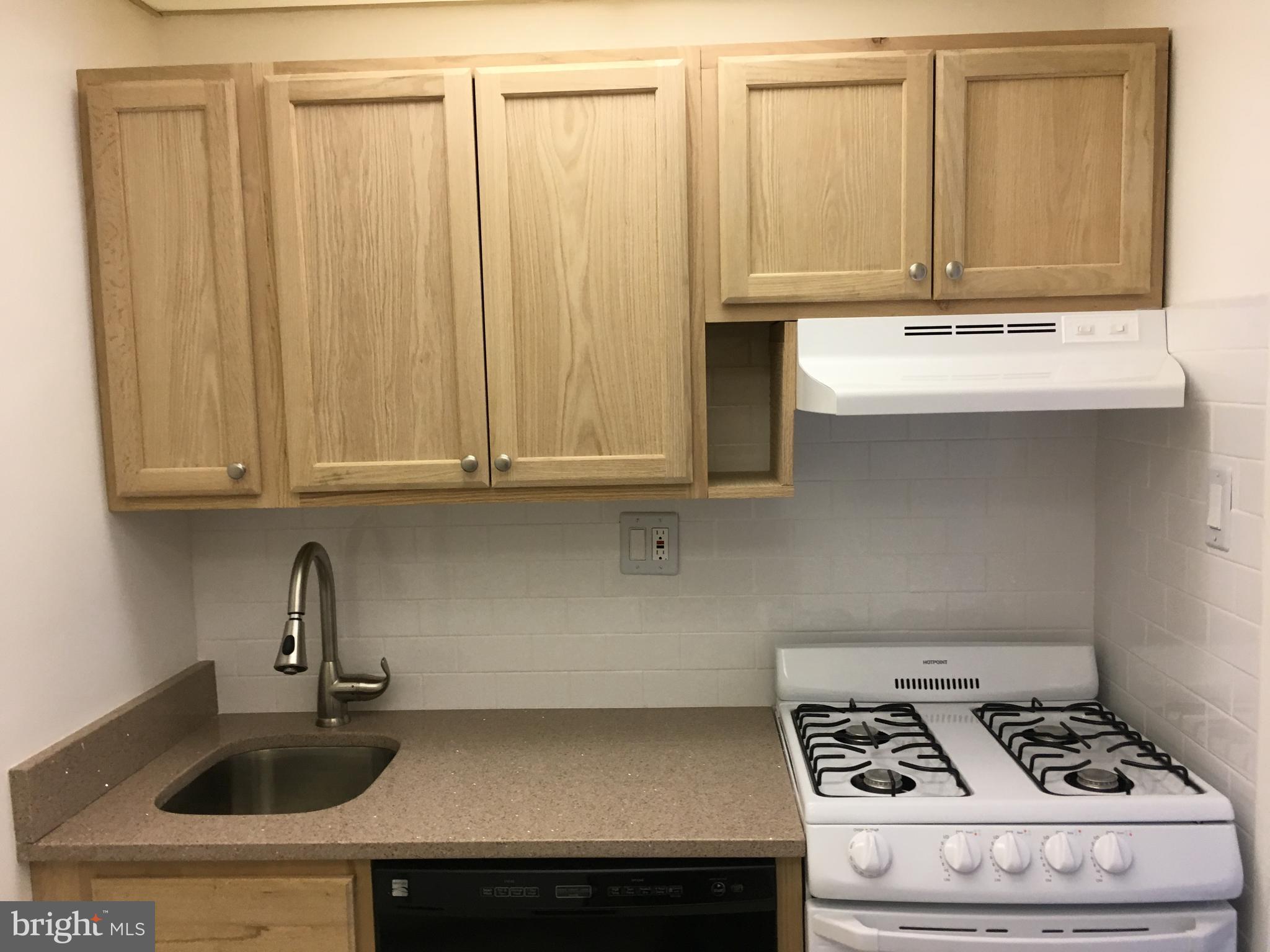 RIVER PLACE - Residential