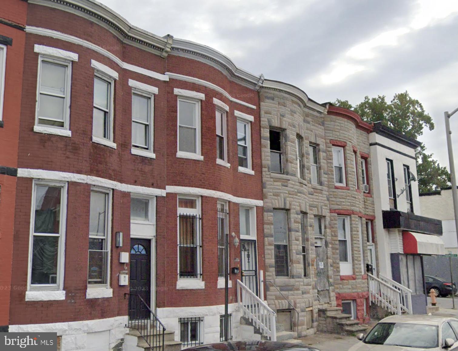 First floor, includes washer/dryer. Parkview/Woodbrook is a beautiful, vibrant and diverse community situated between the Mondawmin Subway Metro Station and Druid Hill Park. Built between 1876 and the 1920’s, the neighborhood features an impressive collection of Victorian-era architecture complementing Druid Hill Park’s romantically inspired, natural landscape. In addition to transit and green space, residents enjoy extraordinary amenities including robust shopping at Mondawmin Mall, a full-service supermarket, the Rawlings Conservatory, the Maryland Zoo, the Druid Hill Farmers Market and educational opportunities from elementary school to college.
