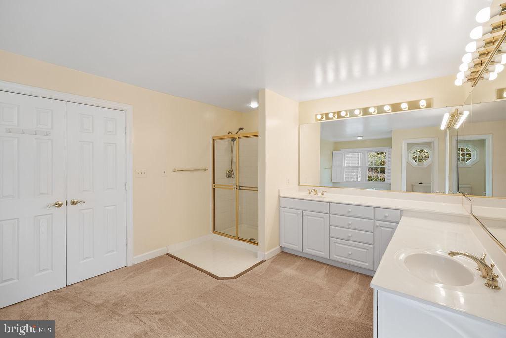 CLOPPERS MILL - Residential