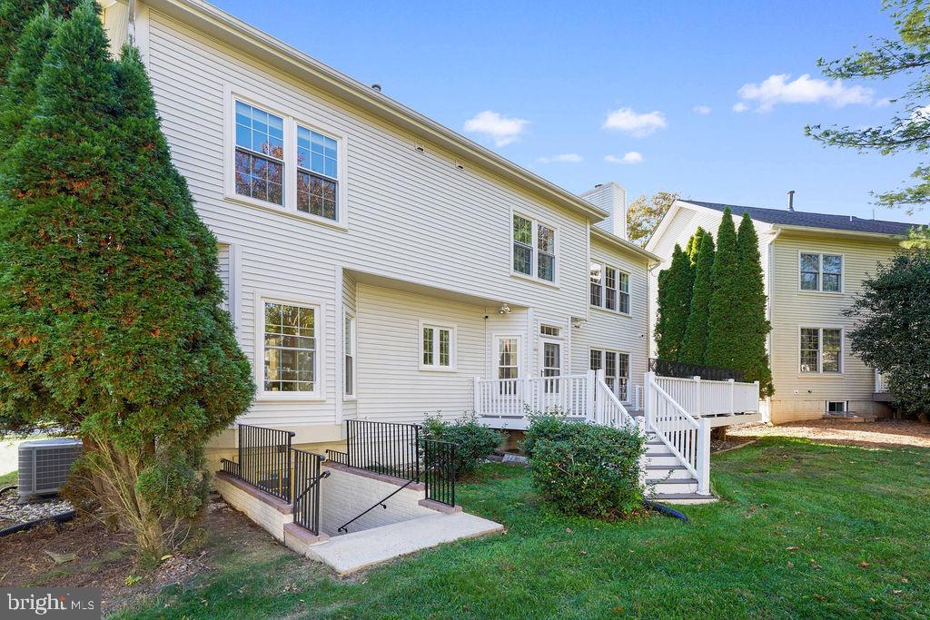 CLOPPERS MILL - Residential