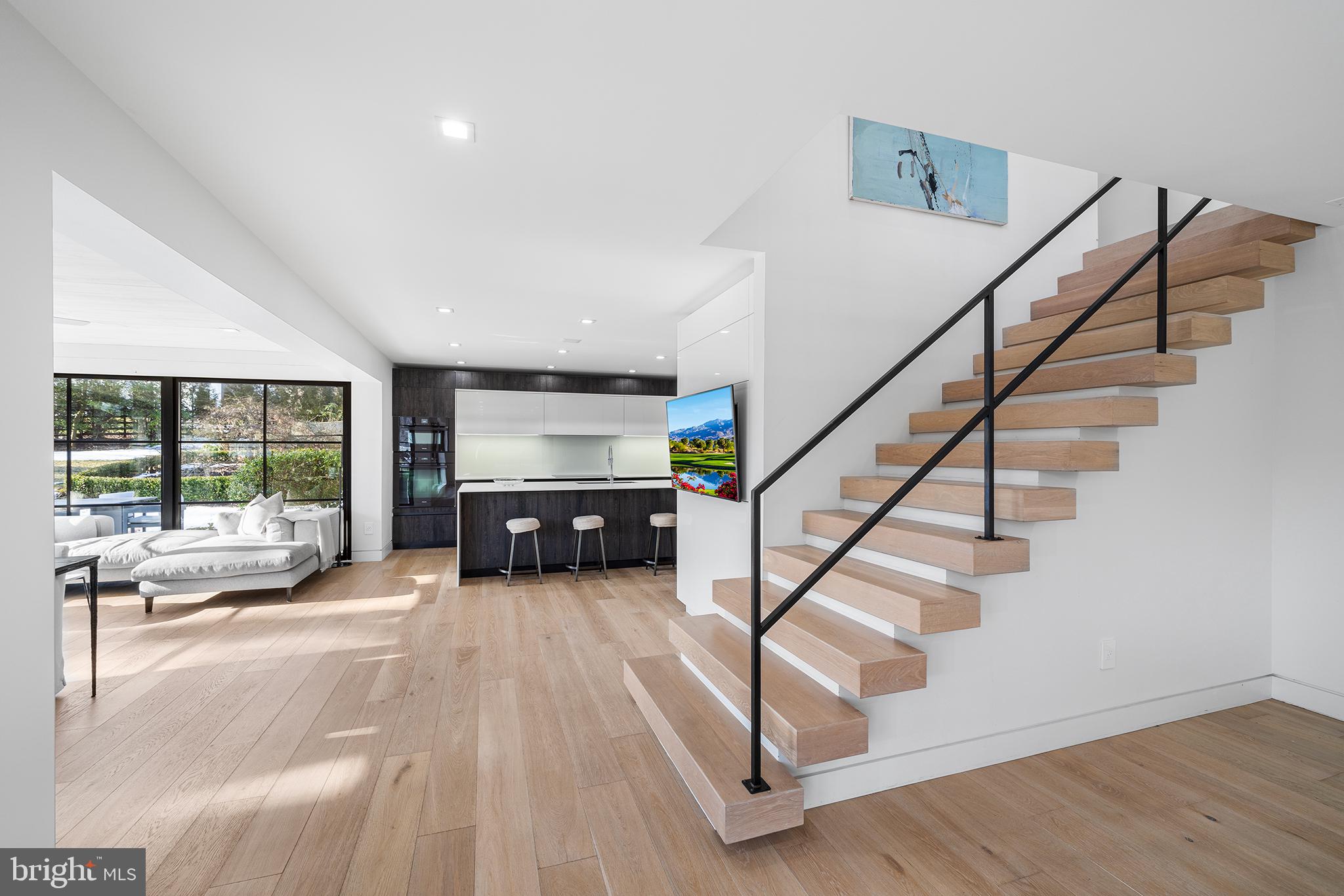 BRYN MAWR - Residential