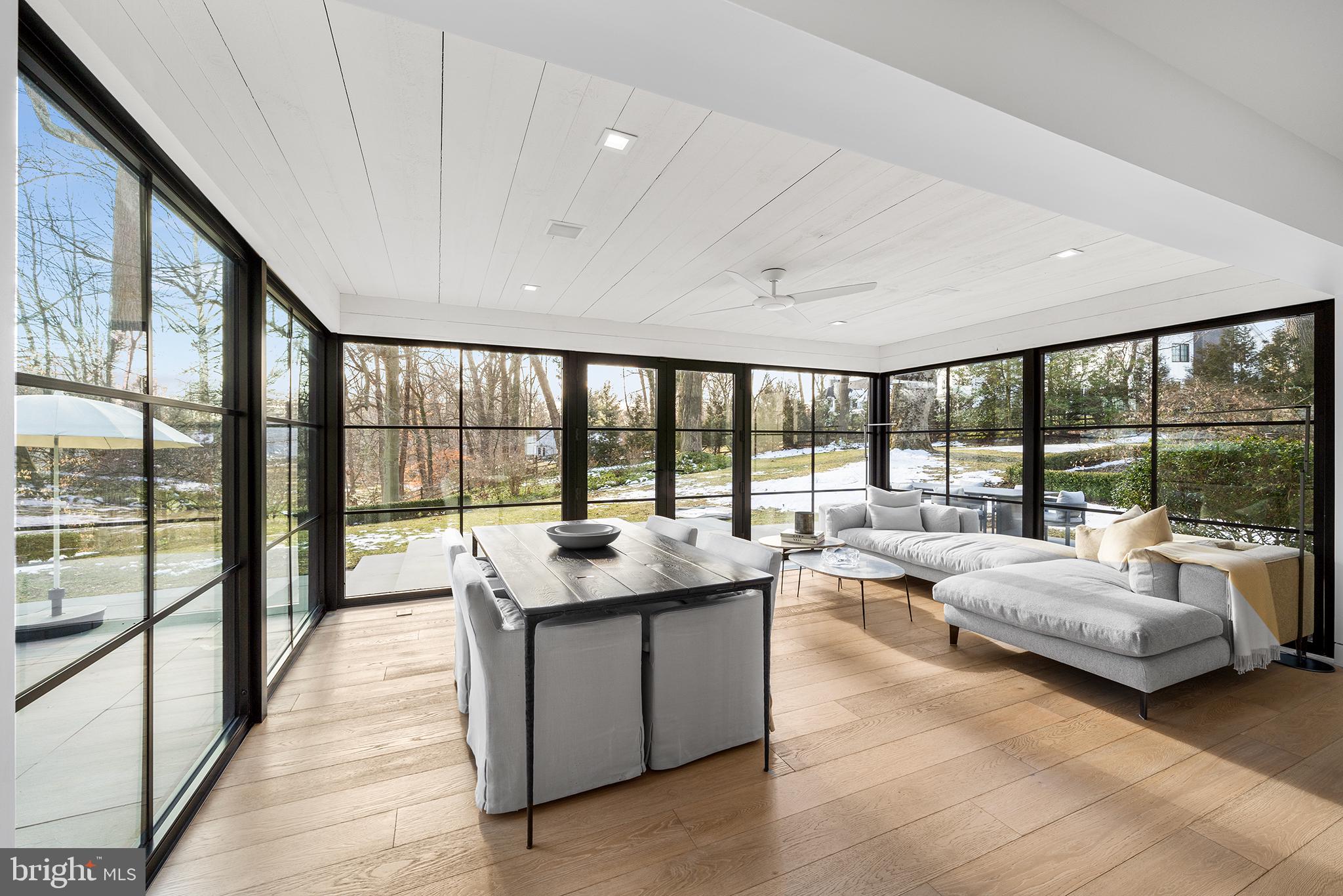 BRYN MAWR - Residential