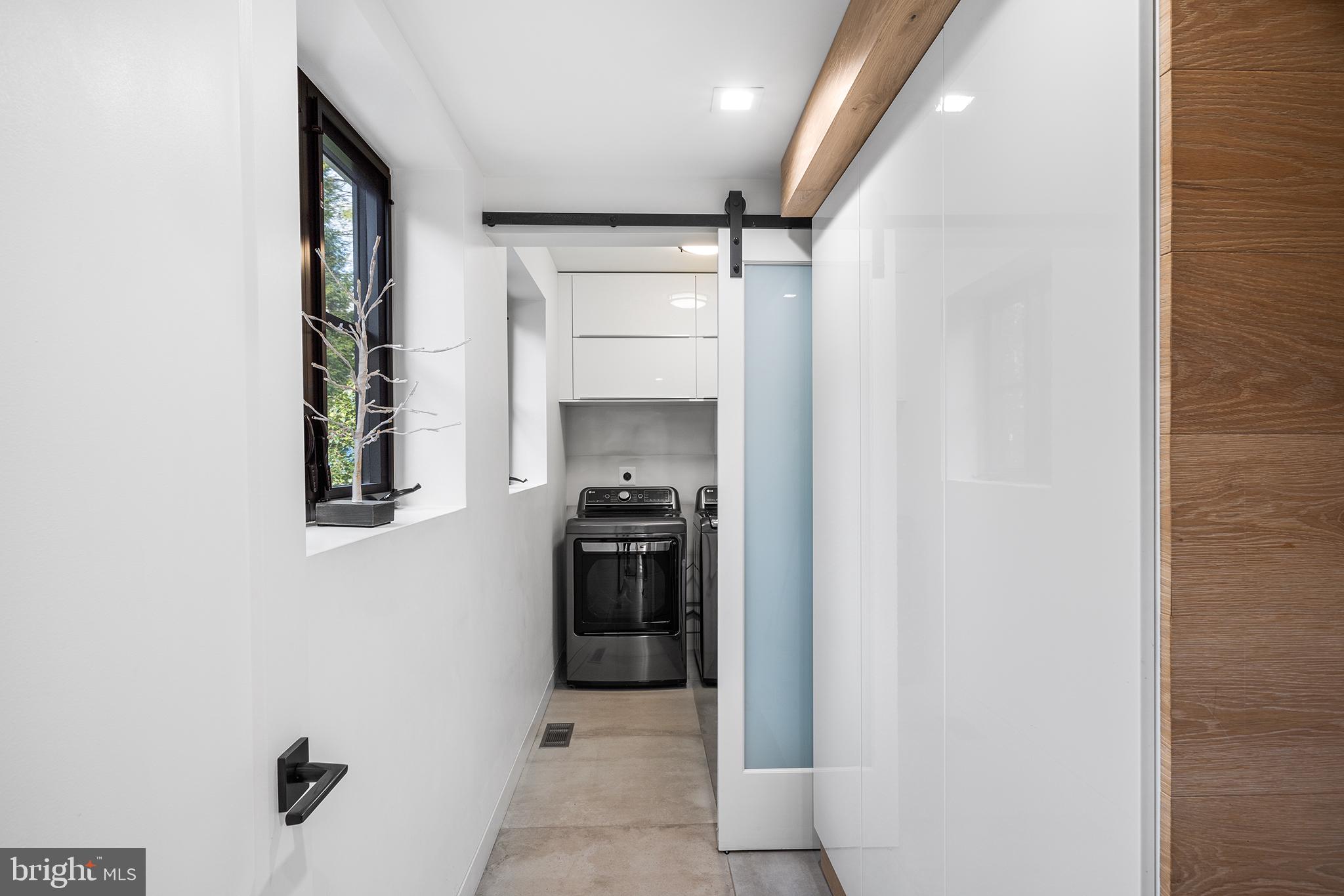 BRYN MAWR - Residential