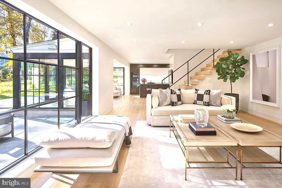 BRYN MAWR - Residential