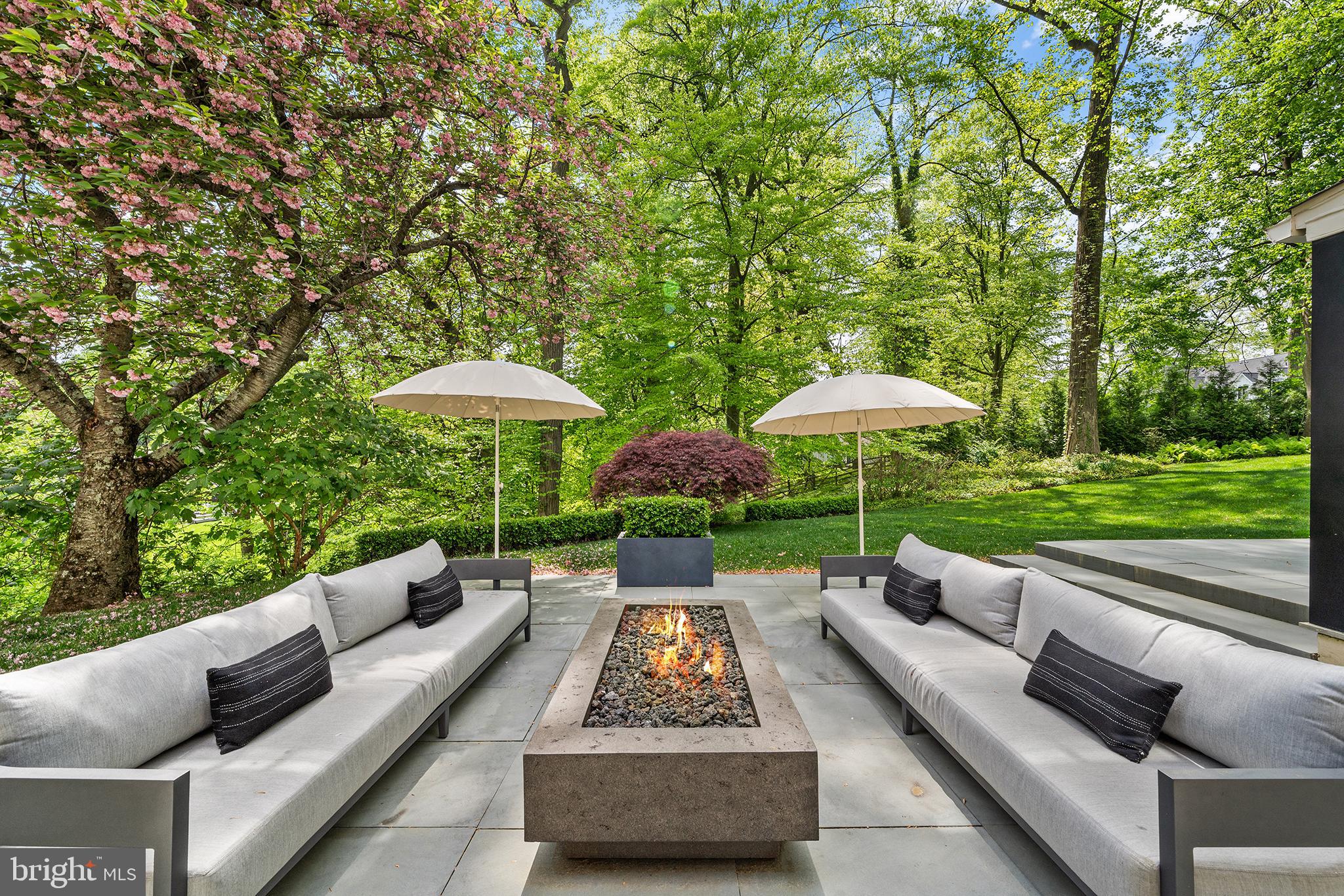 BRYN MAWR - Residential