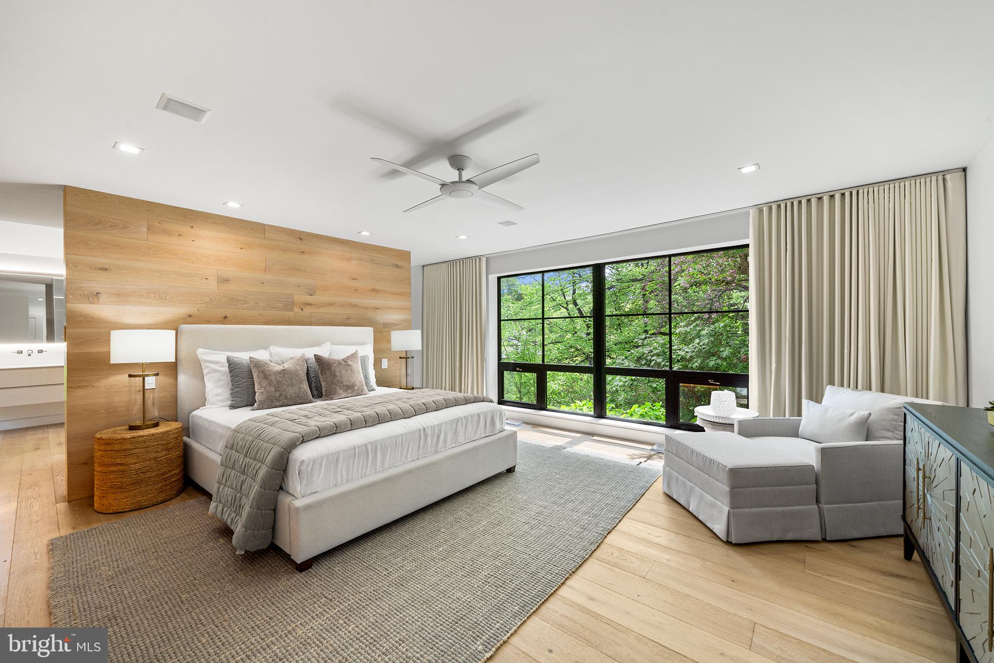 BRYN MAWR - Residential