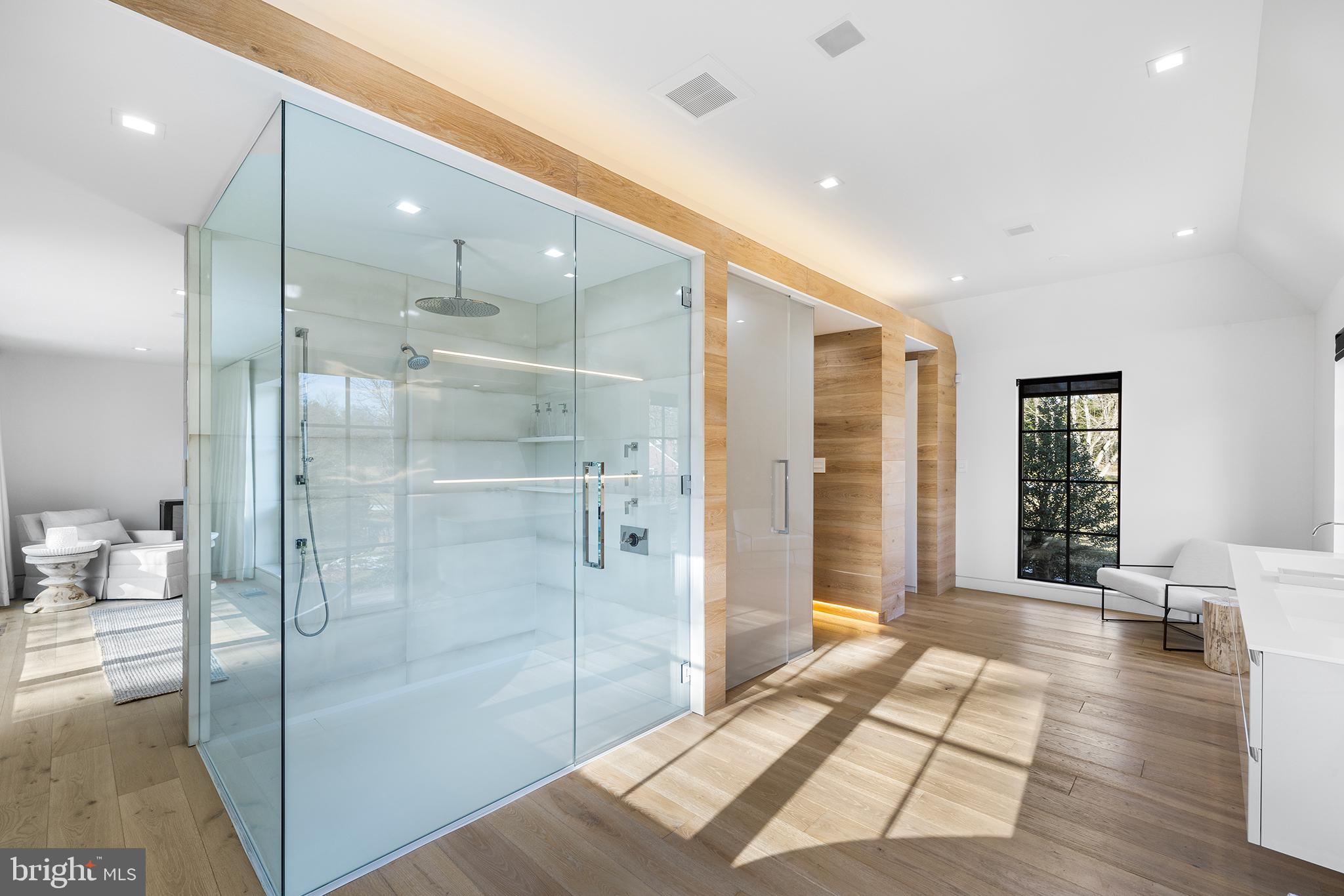 BRYN MAWR - Residential