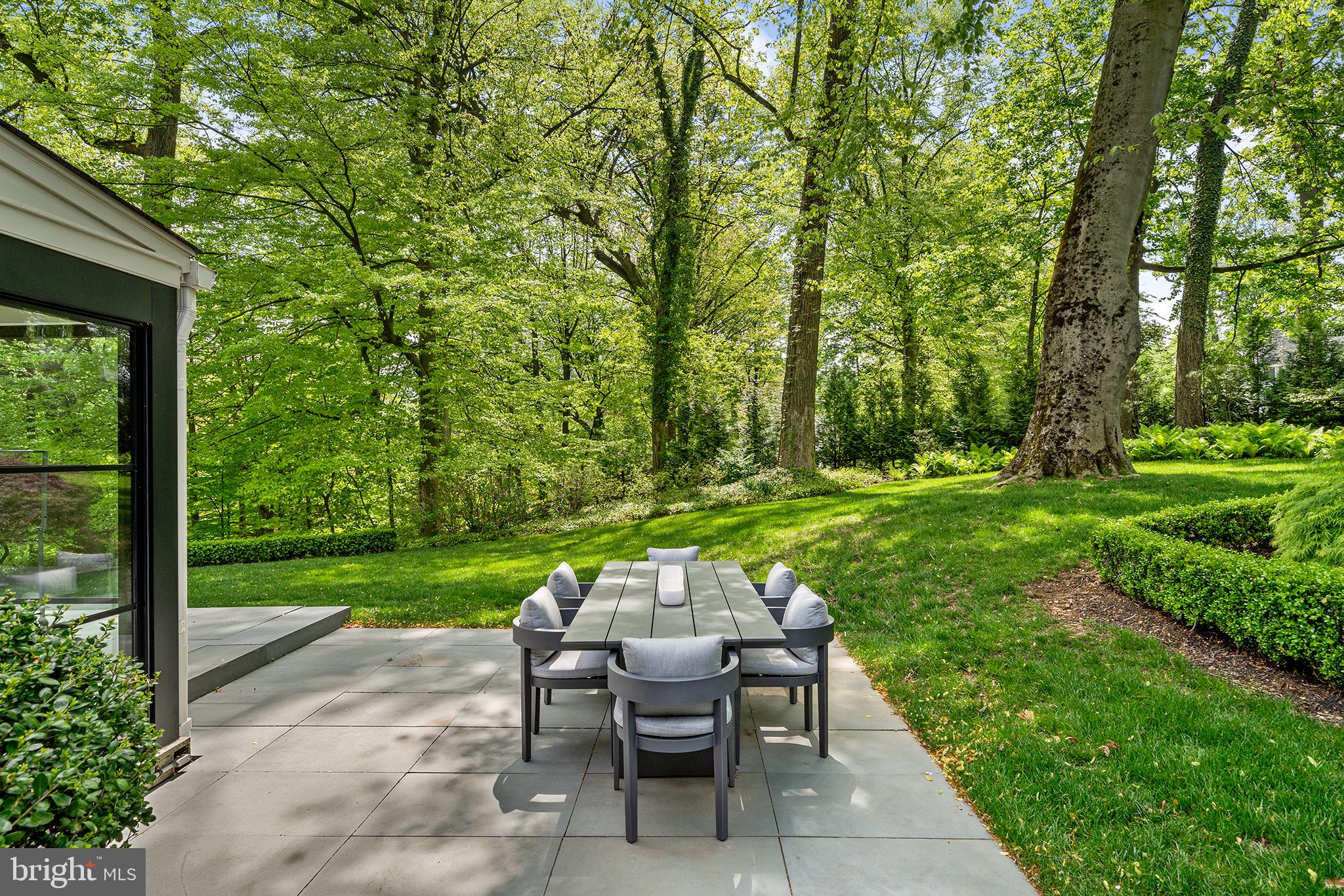 BRYN MAWR - Residential