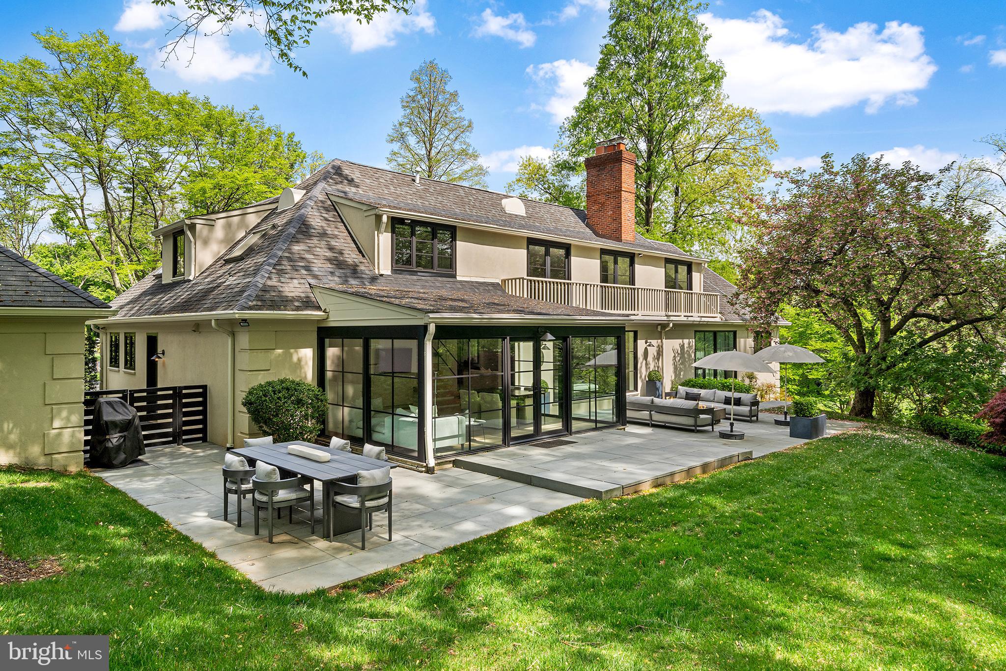 BRYN MAWR - Residential