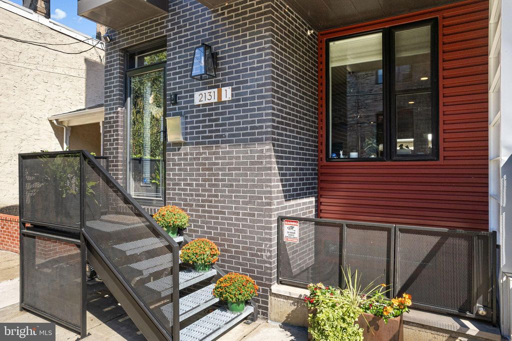 Photo of 2131 E Firth Street #1, PHILADELPHIA, PA 19125 (MLS # PAPH2549002)