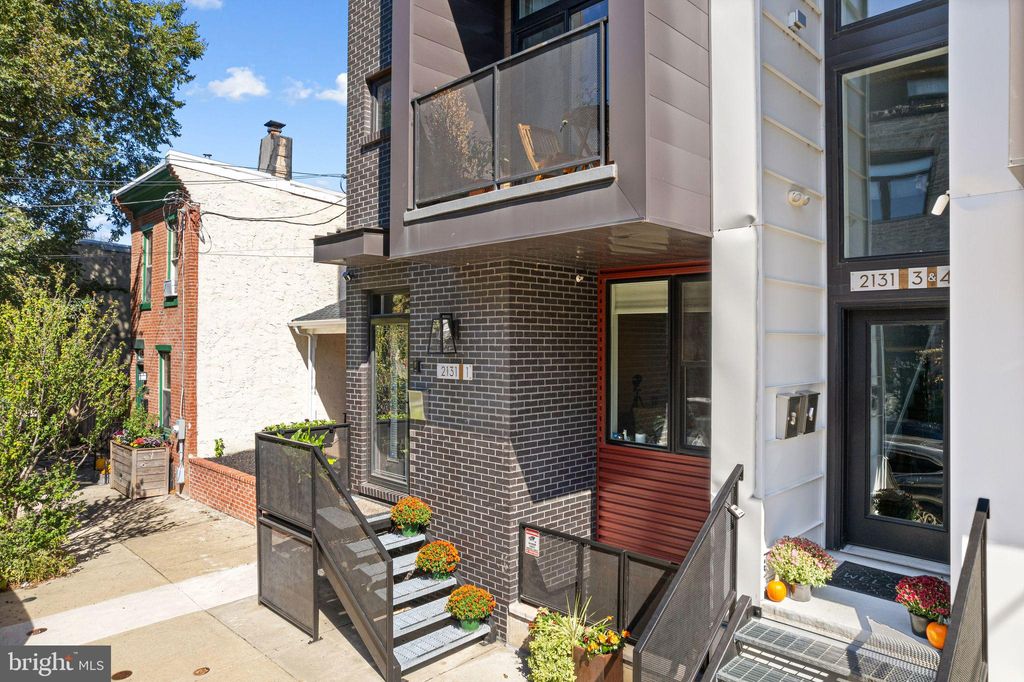Photo of 2131 E Firth Street #1, PHILADELPHIA, PA 19125 (MLS # PAPH2549002)