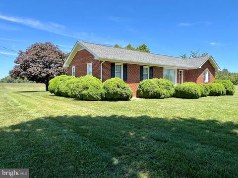 9815 RICHMOND ROAD WARSAW VA 22572
