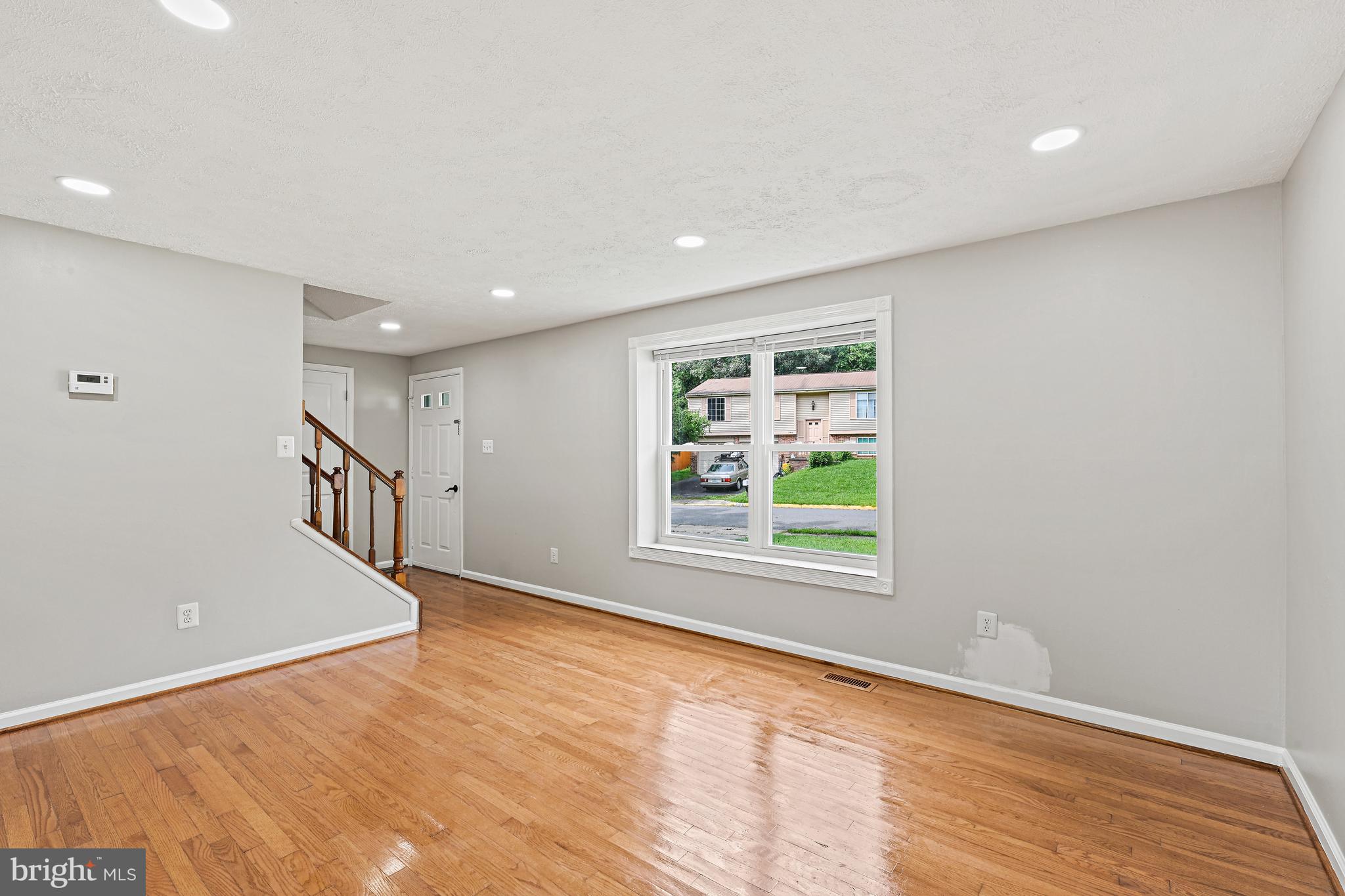 STARLIT PONDS - Residential Lease