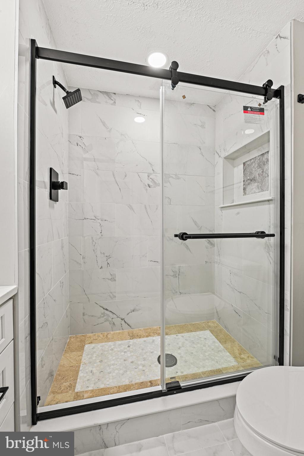 STARLIT PONDS - Residential Lease