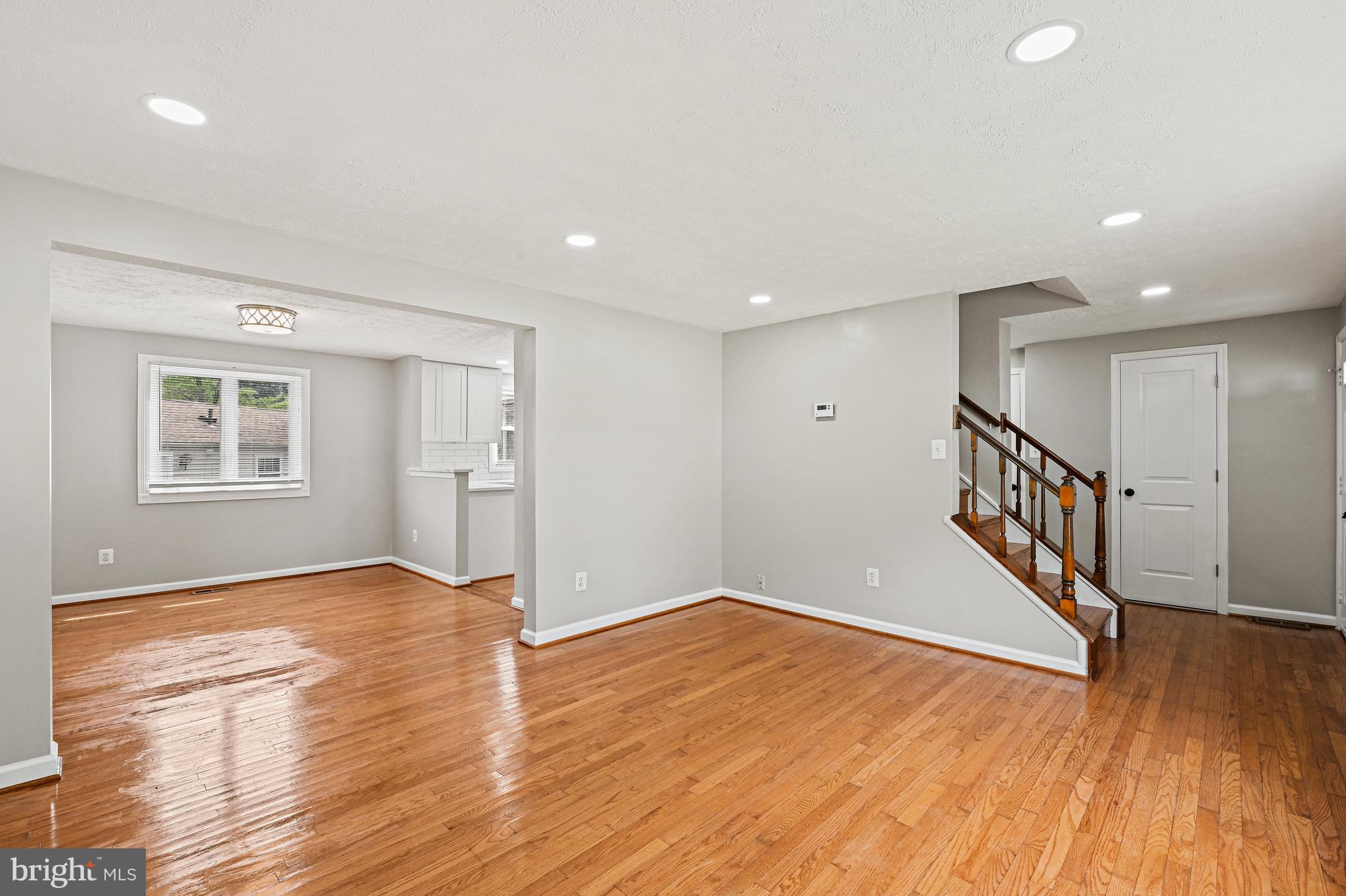 STARLIT PONDS - Residential Lease