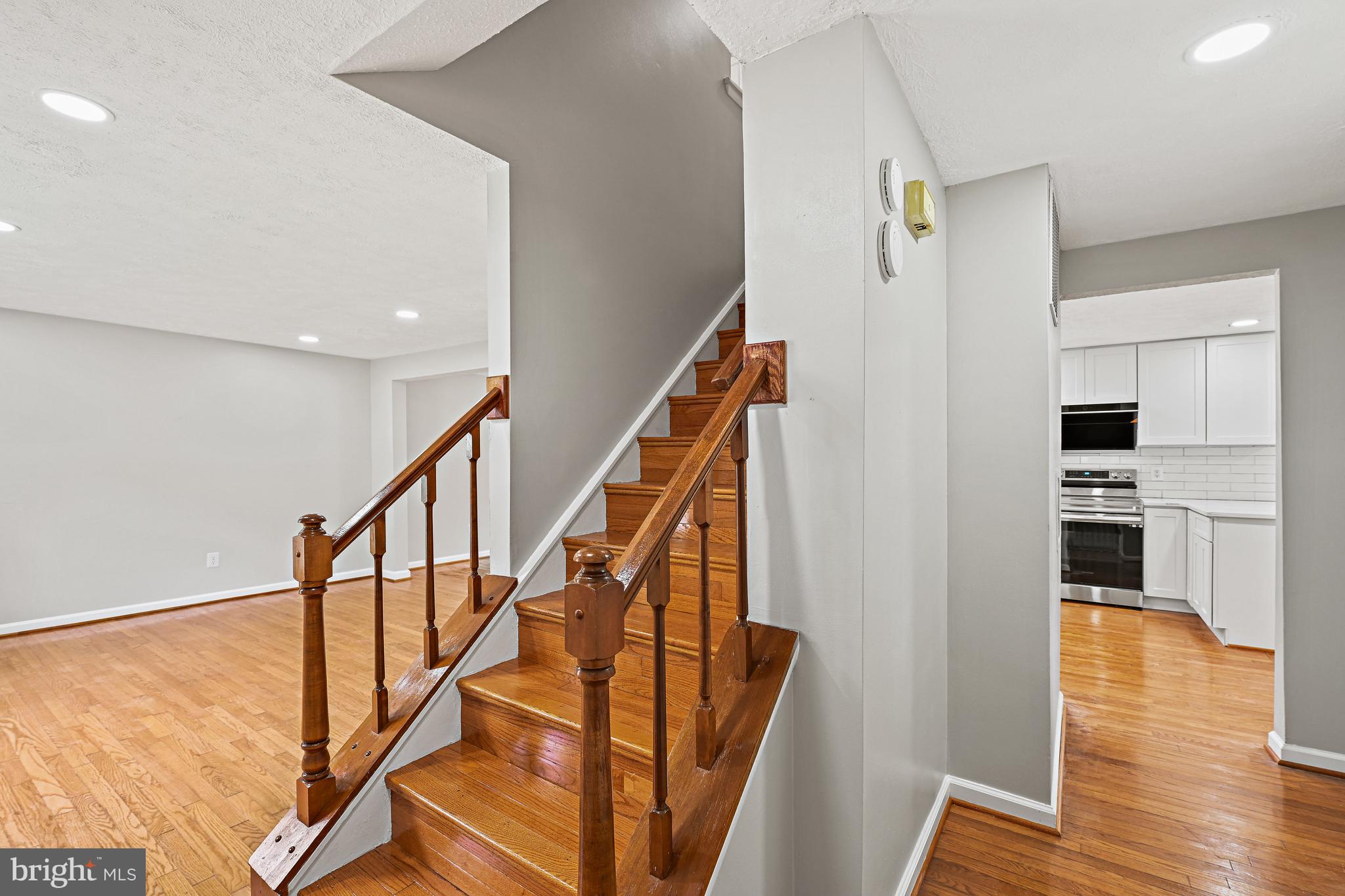 STARLIT PONDS - Residential Lease