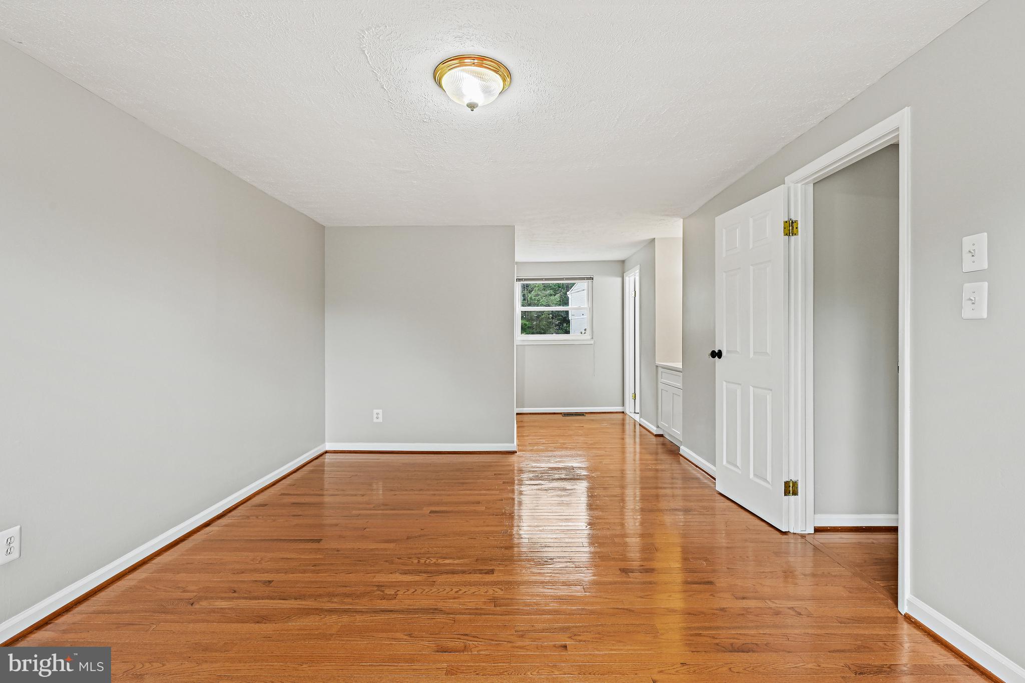 STARLIT PONDS - Residential Lease