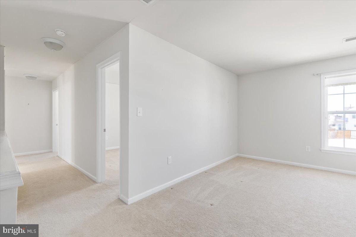 MEADOWS EDGE - Residential