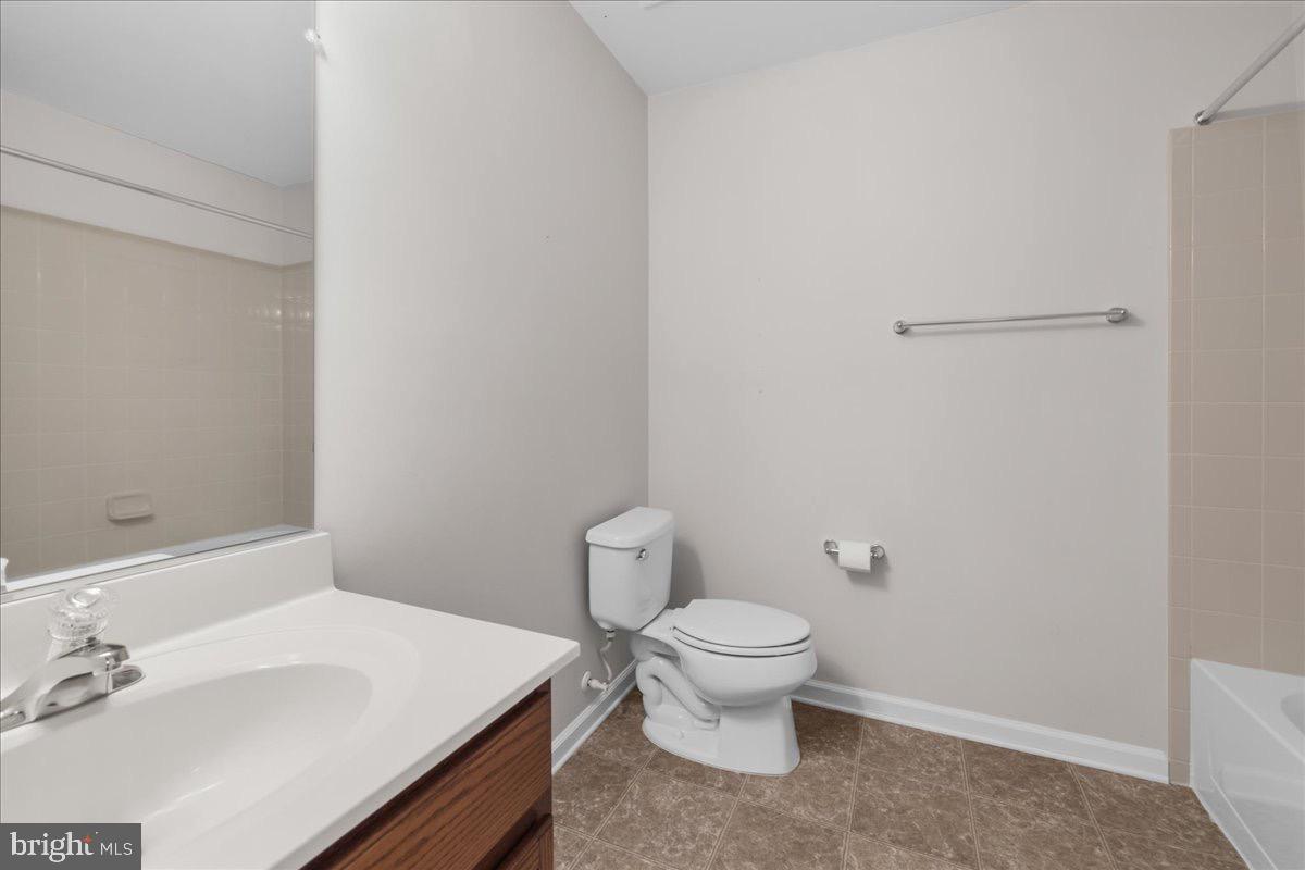 MEADOWS EDGE - Residential